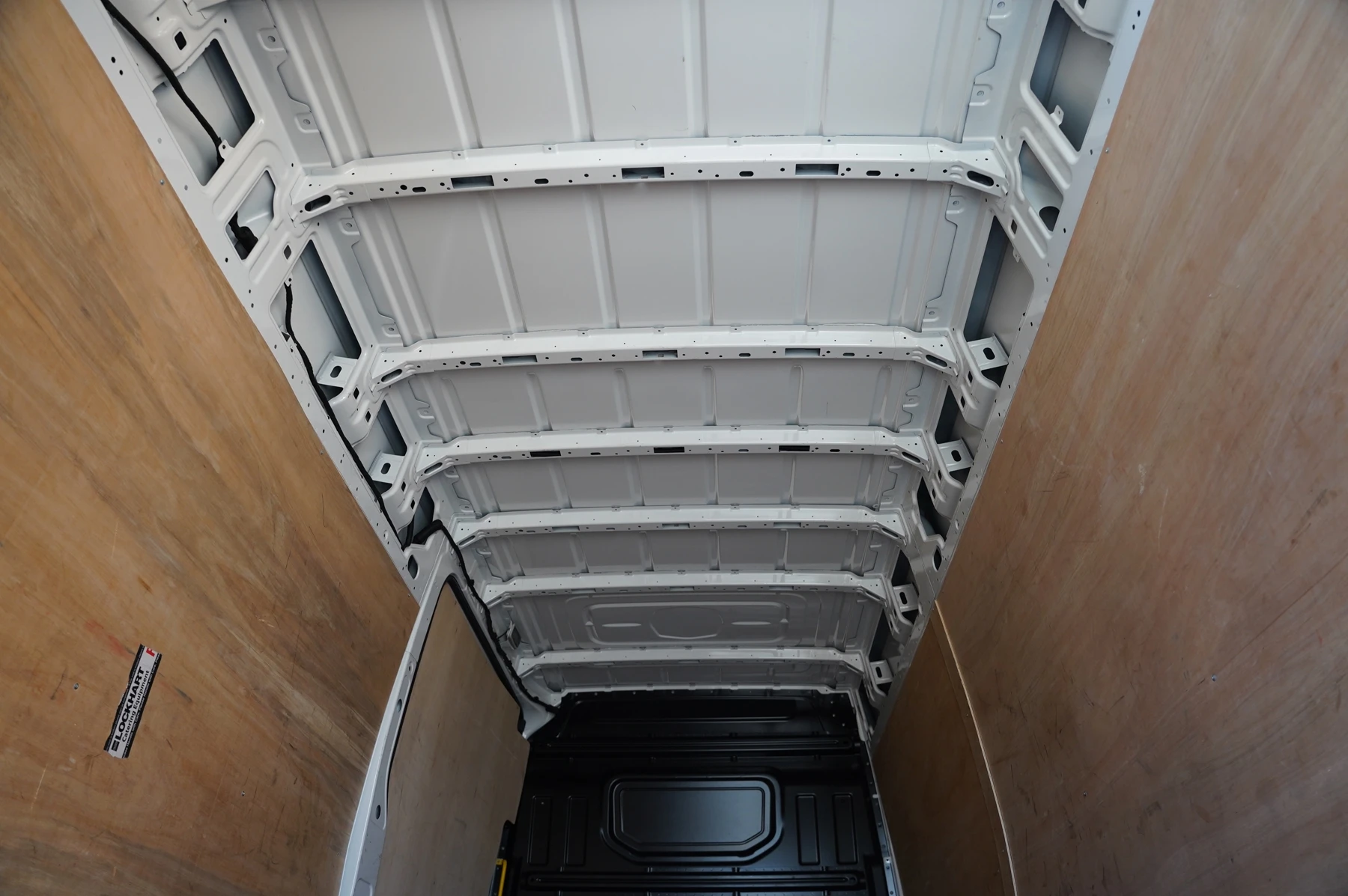 Volkswagen-Crafter-image-25