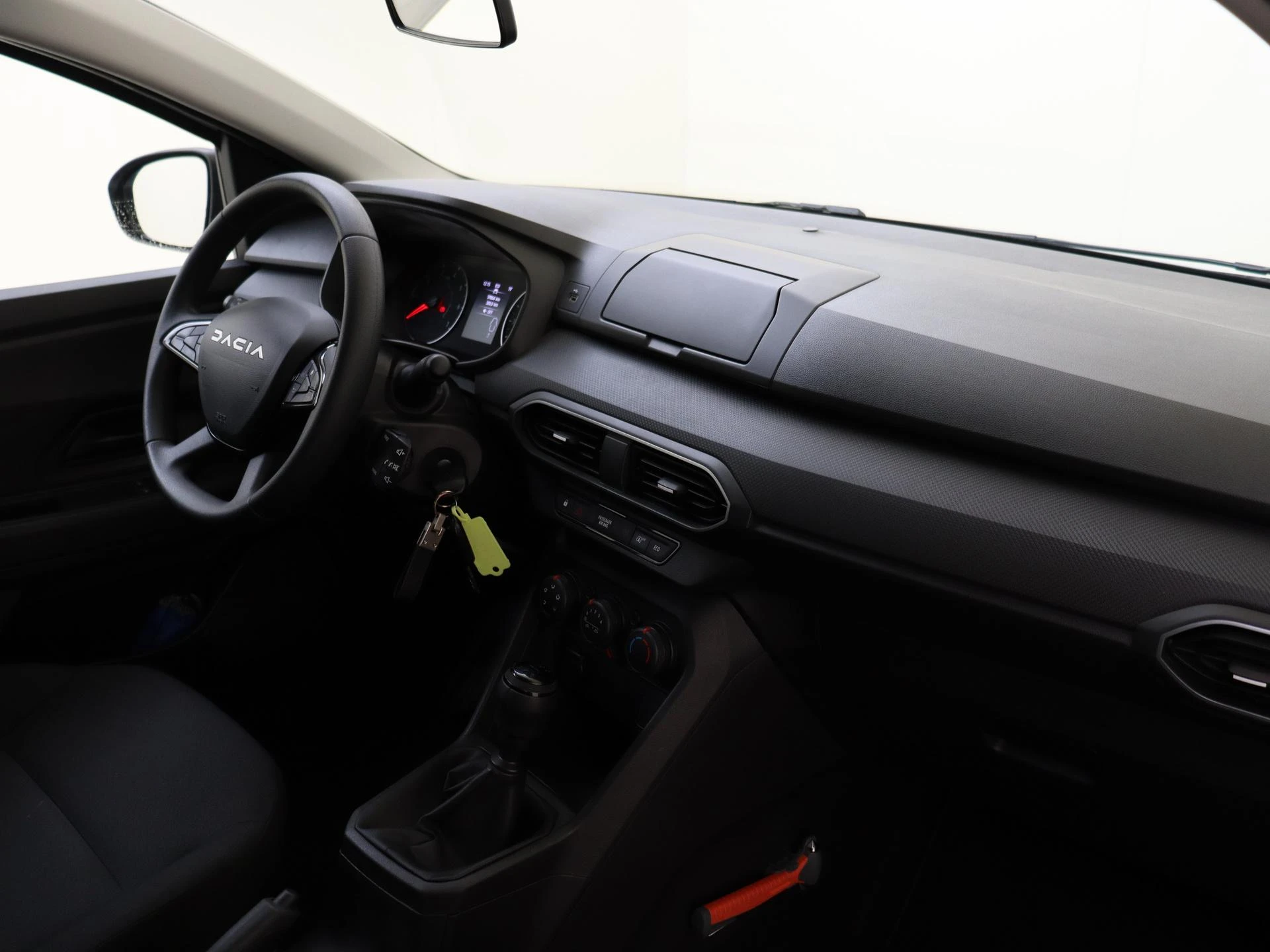 Dacia-Sandero-image-4