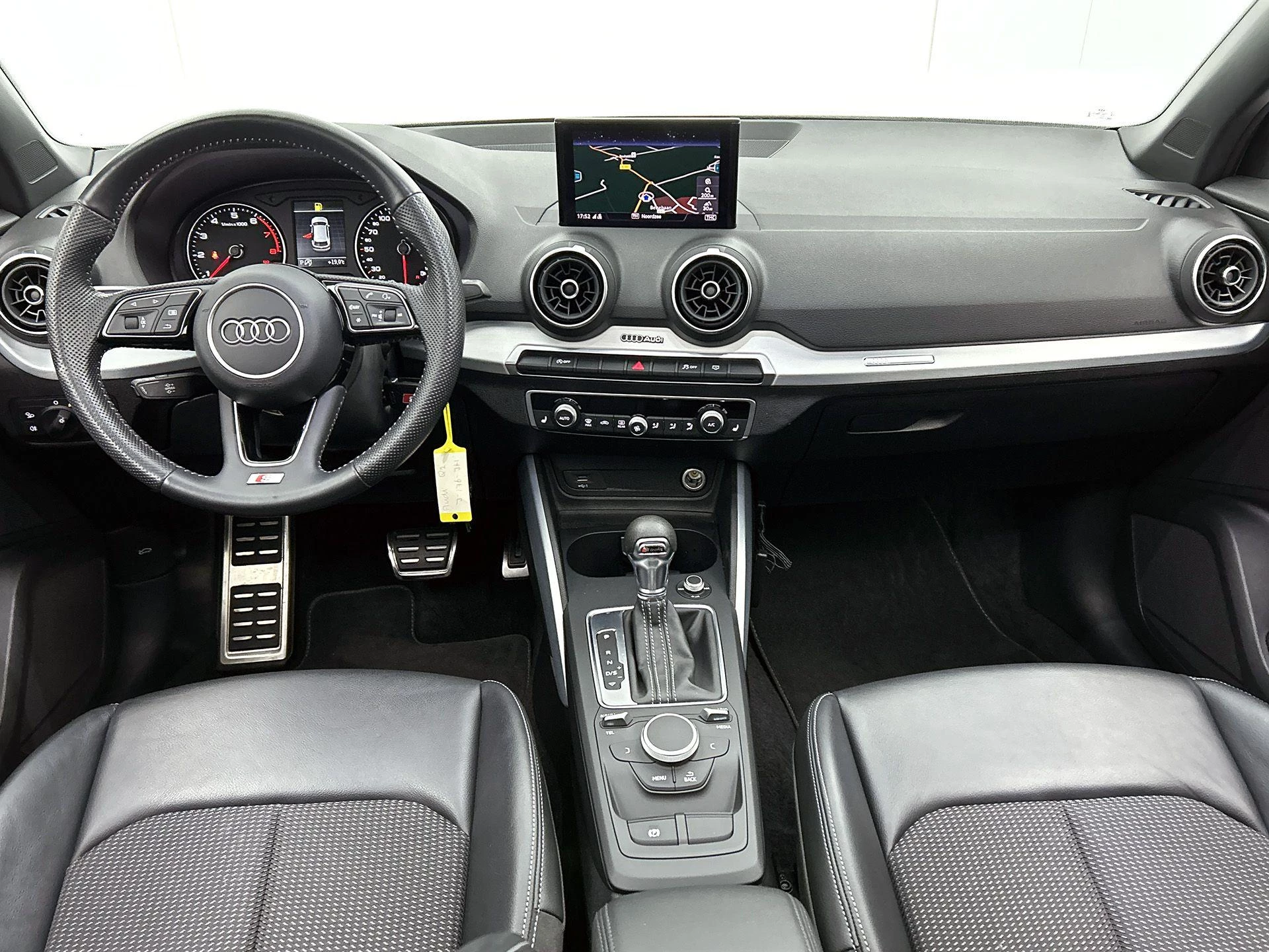 Audi Q2 35 TFSI S Edition