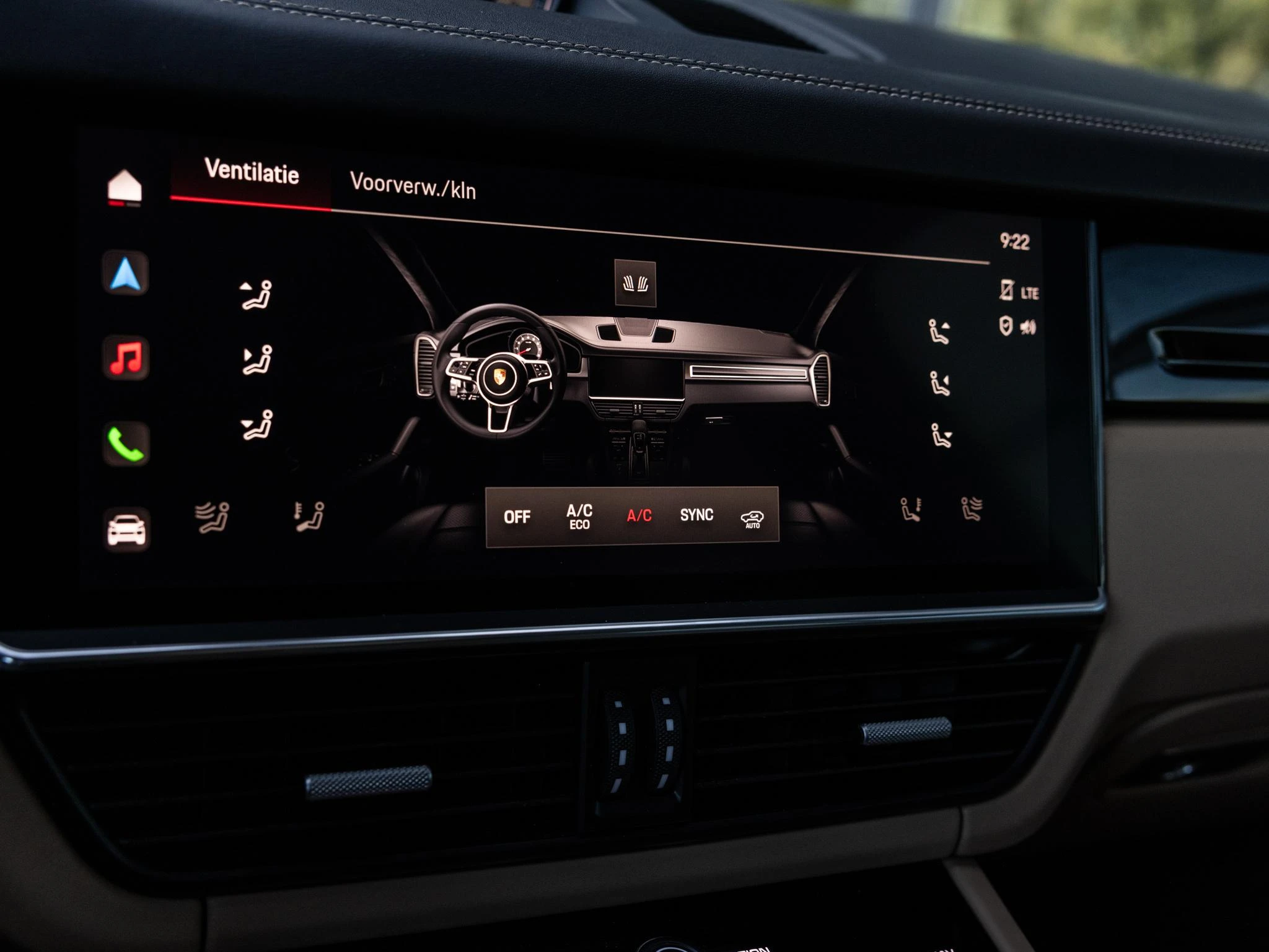 Porsche-Cayenne-image-19