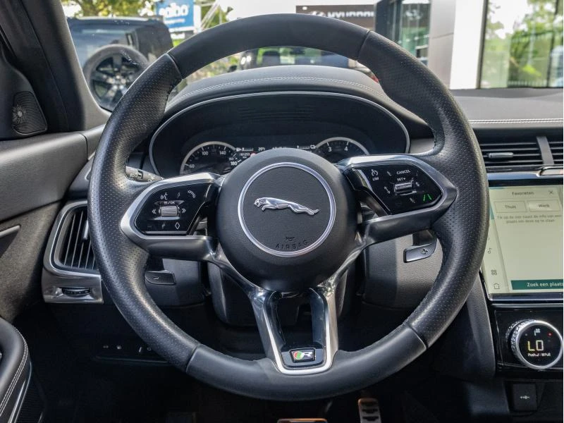Jaguar-E-PACE-image-20