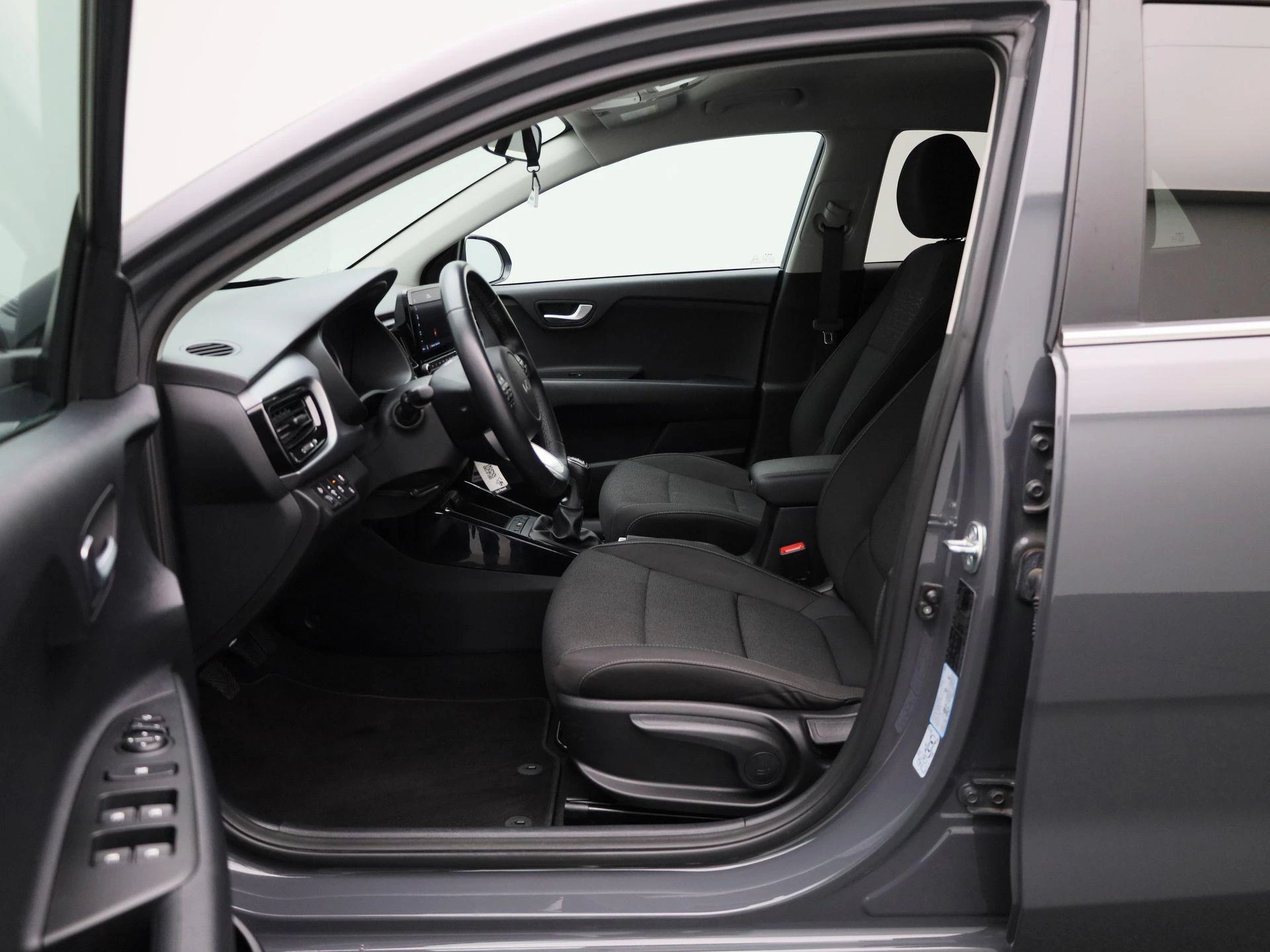 Kia-Rio-image-8