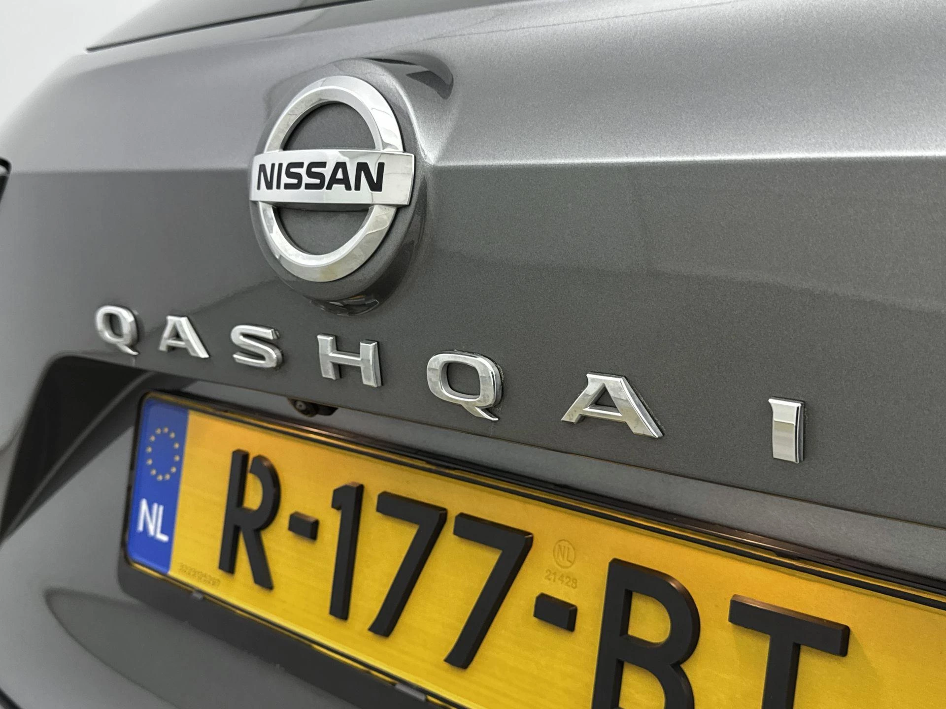 Nissan-QASHQAI-image-16