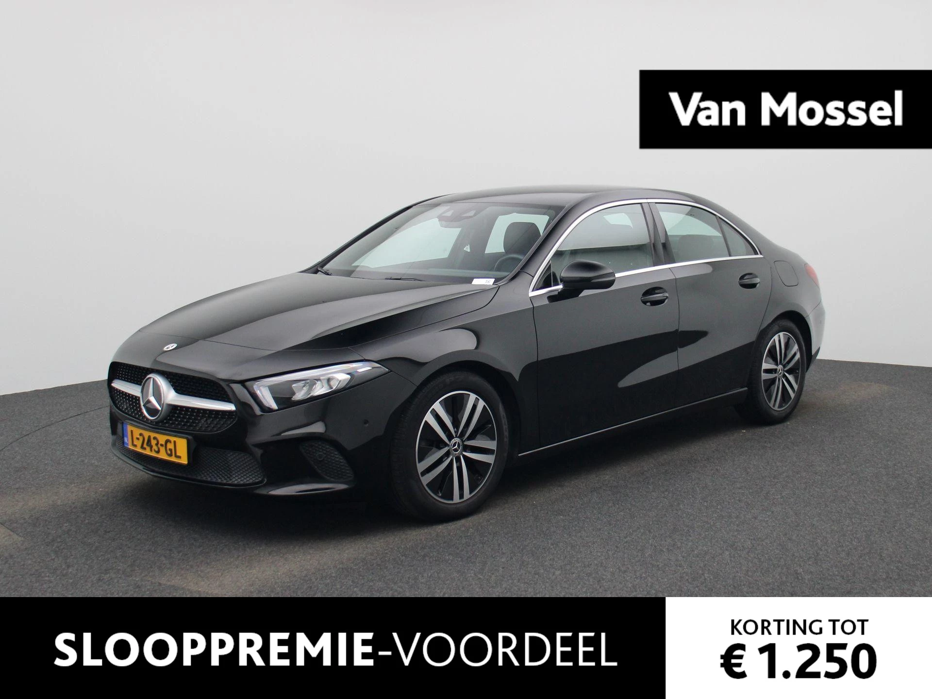 Mercedes-Benz-A-Klasse-image-0