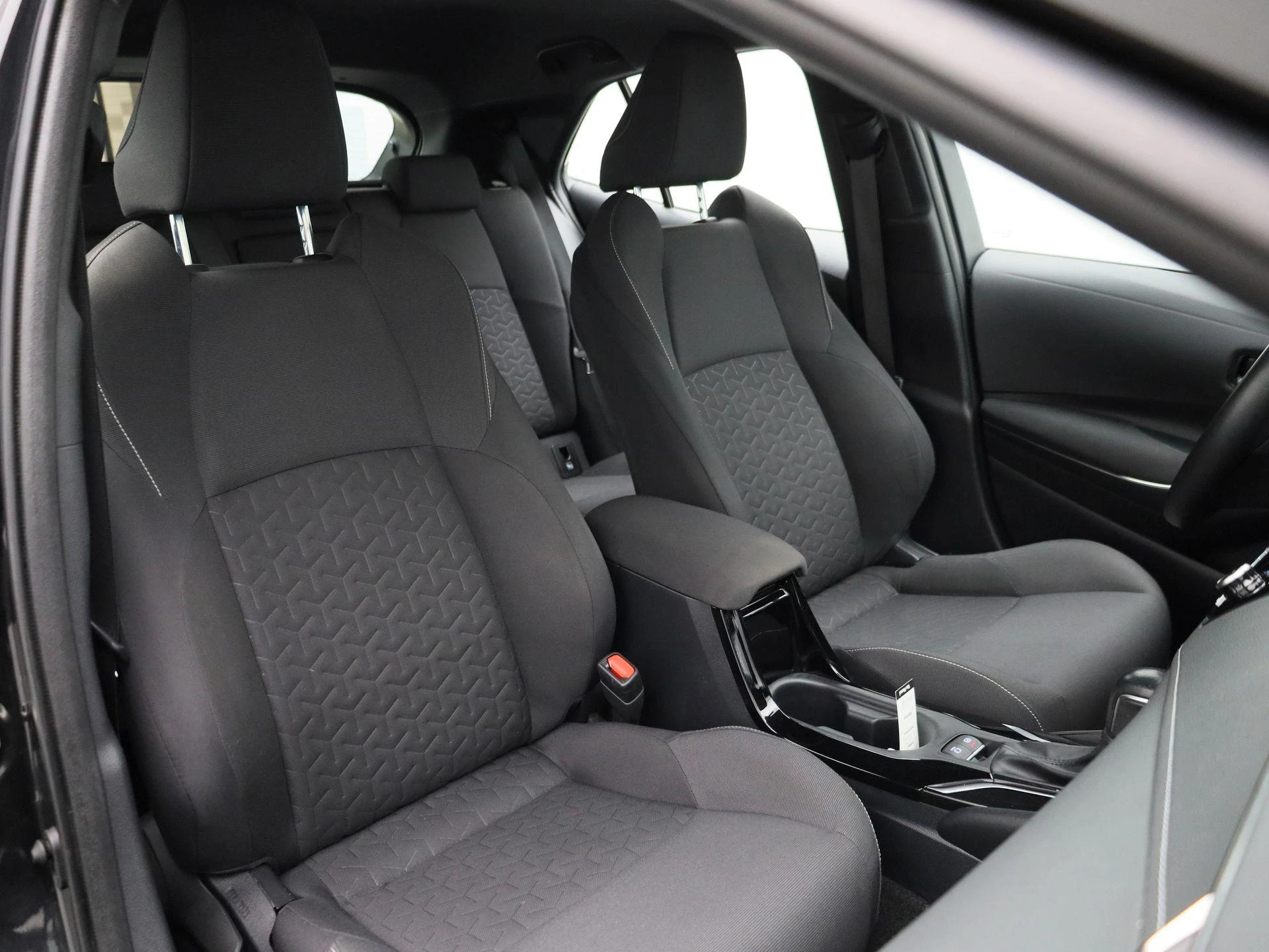 Toyota-Corolla-image-31