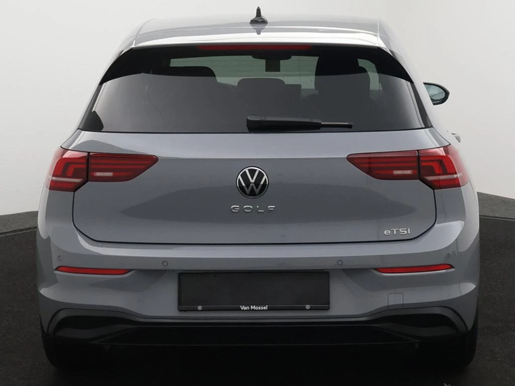 Volkswagen Golf VIII Golf Life Business 1.5eTSI 116PK AUTOMAAT * DEMO *