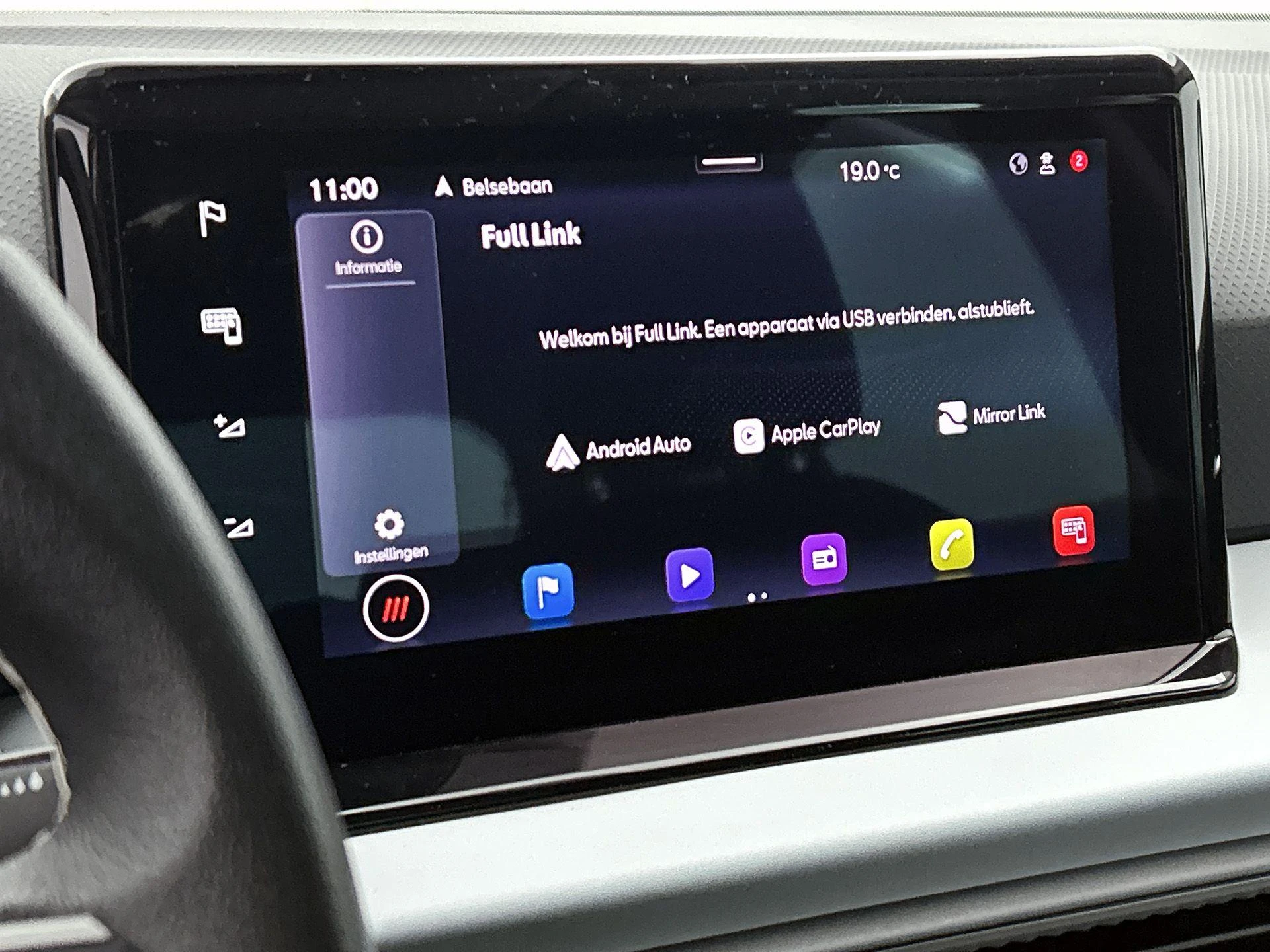 SEAT-Arona-image-16