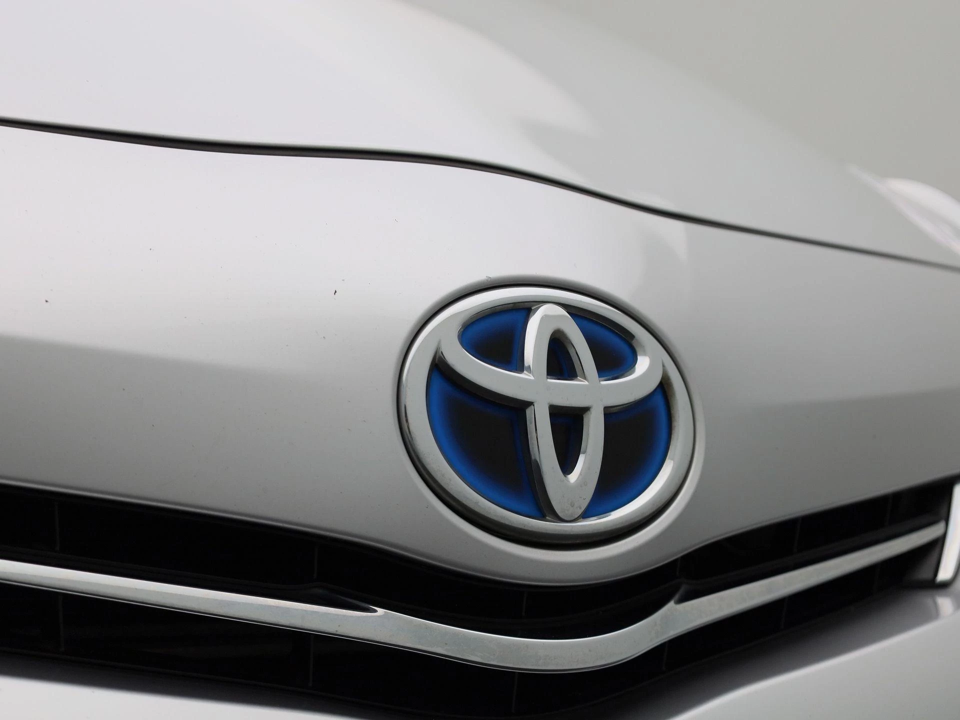 Toyota Prius Wagon 1.8 Aspiration 96g