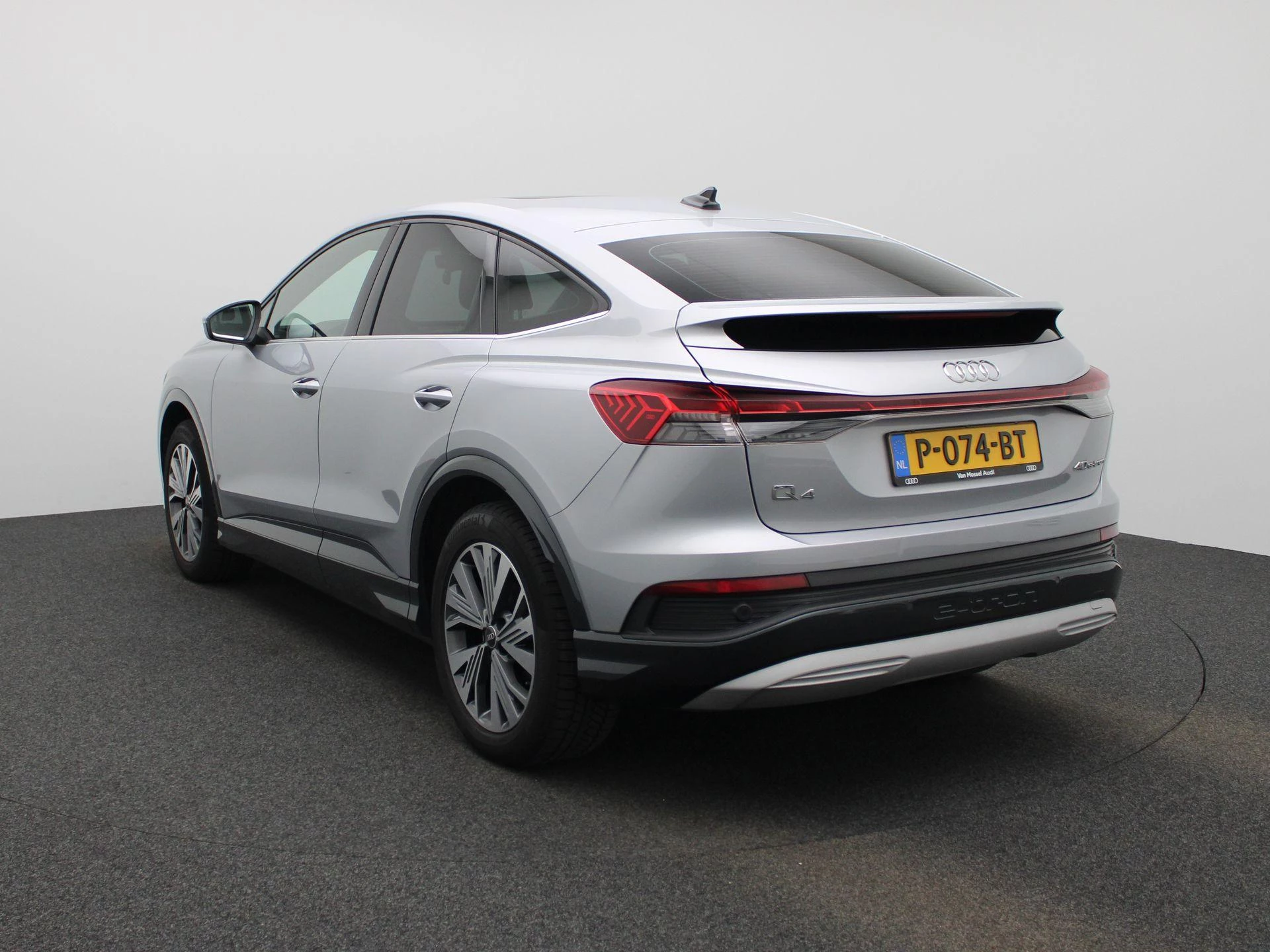 Audi-Q4 Sportback e-tron-image-1