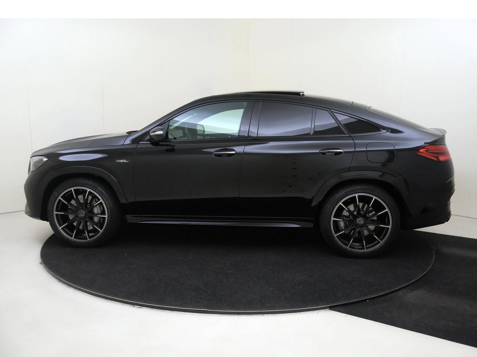 Mercedes-Benz-GLE-image-7