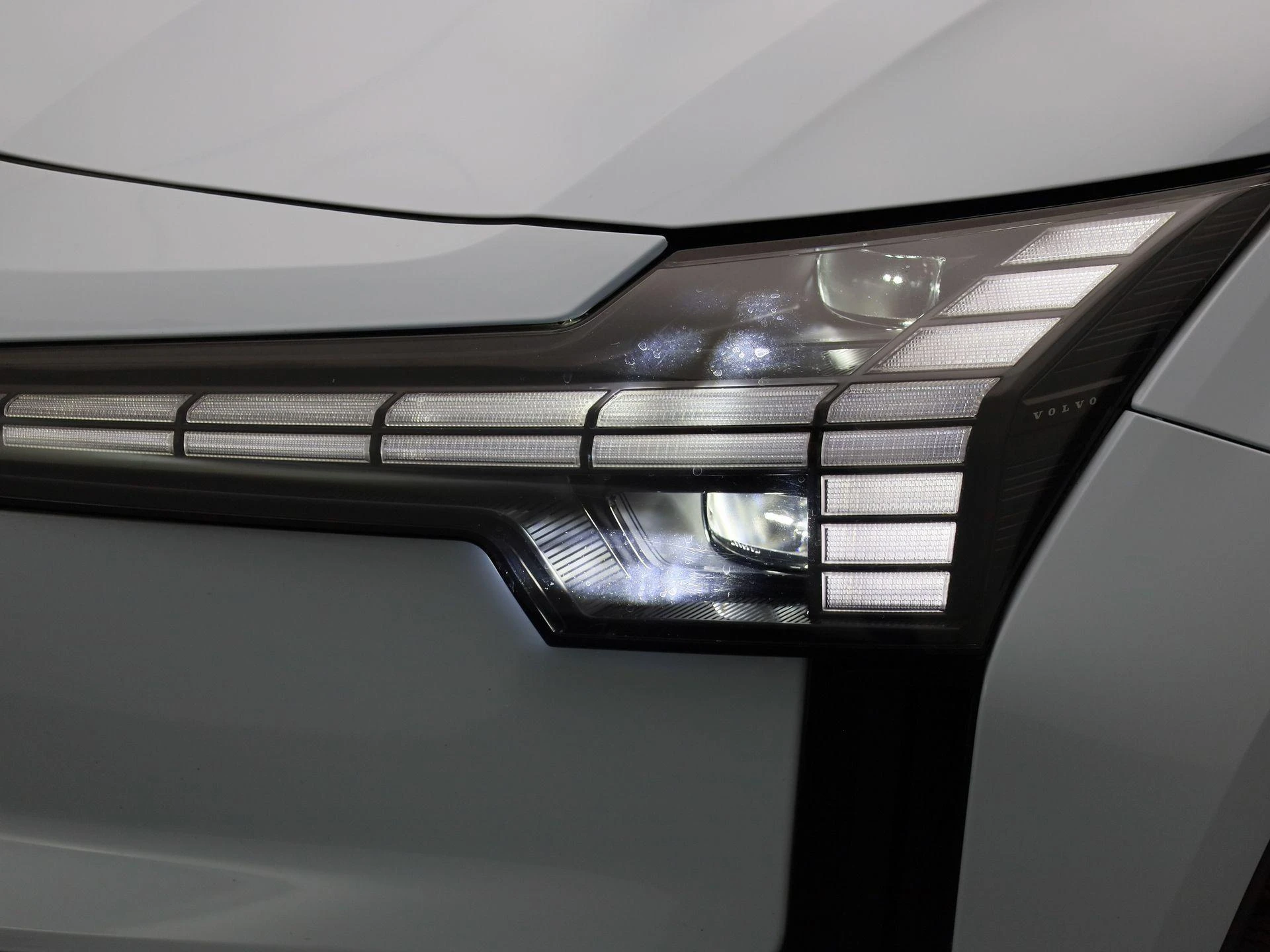 Volvo-EX30-image-17