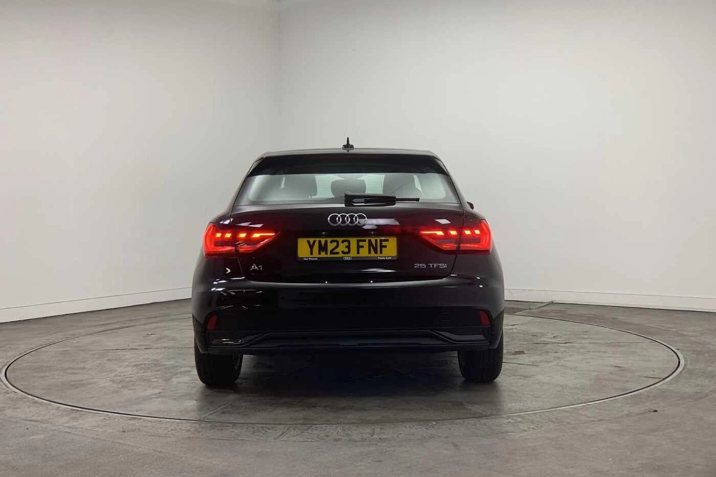Audi-A1 Sportback-image-10