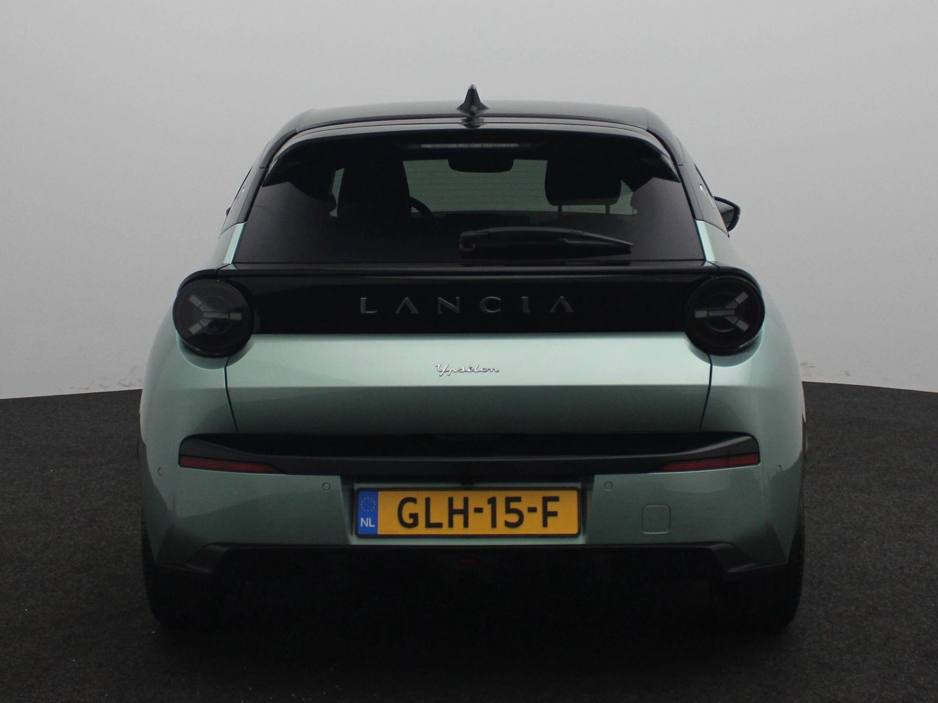 Lancia-Ypsilon-image-4