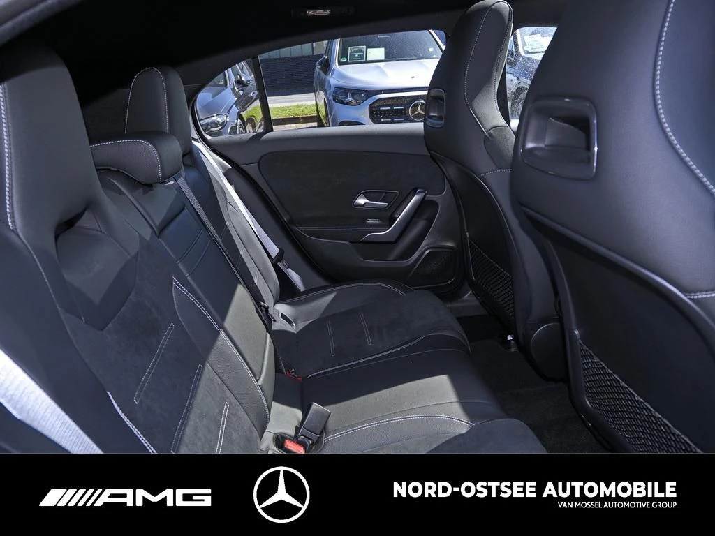 Mercedes-Benz A-Klasse 180 AMG PANO NIGHT MBUX KEYLESS-GO SHZ AMG Line