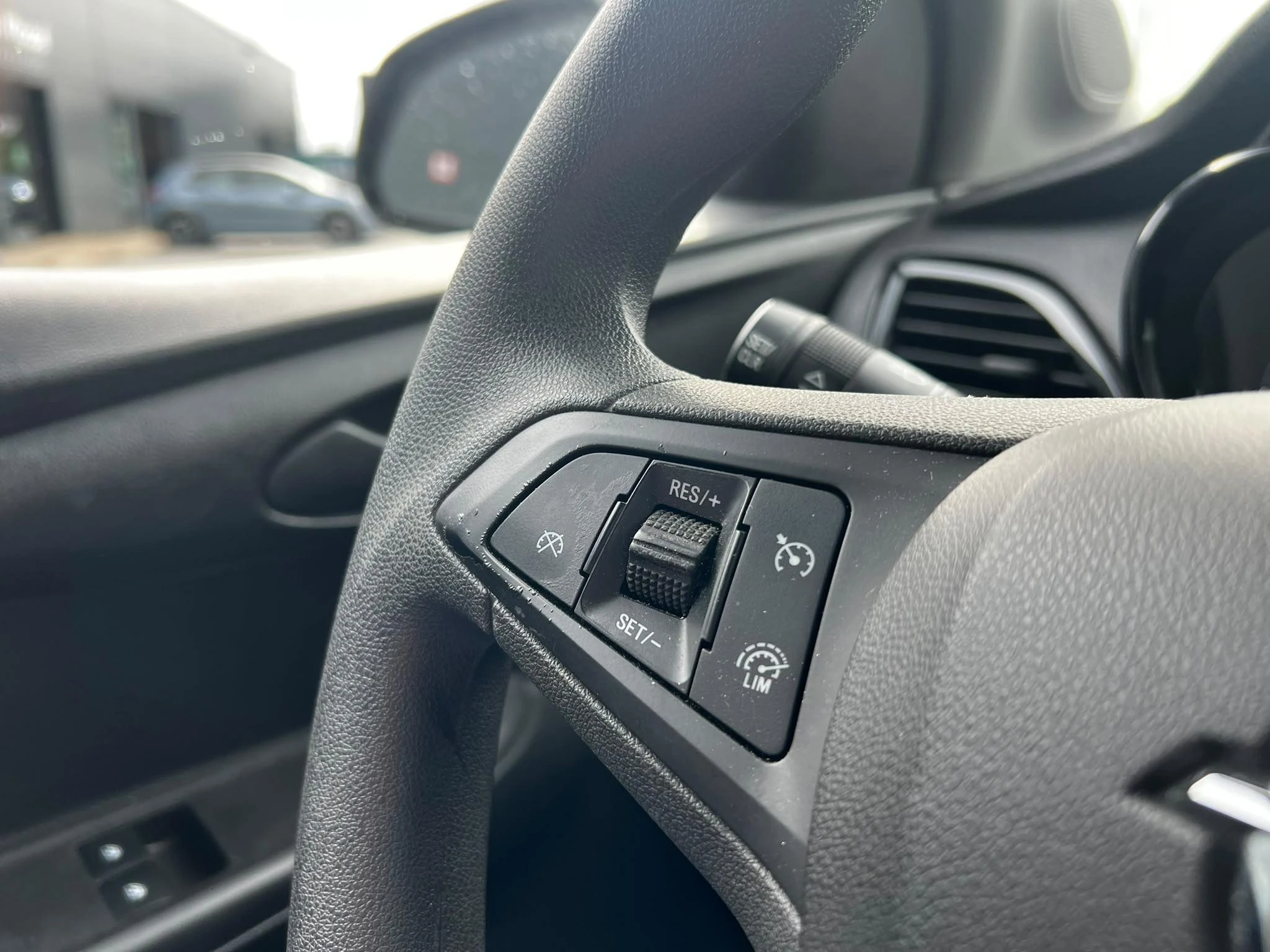 Opel-KARL-image-4