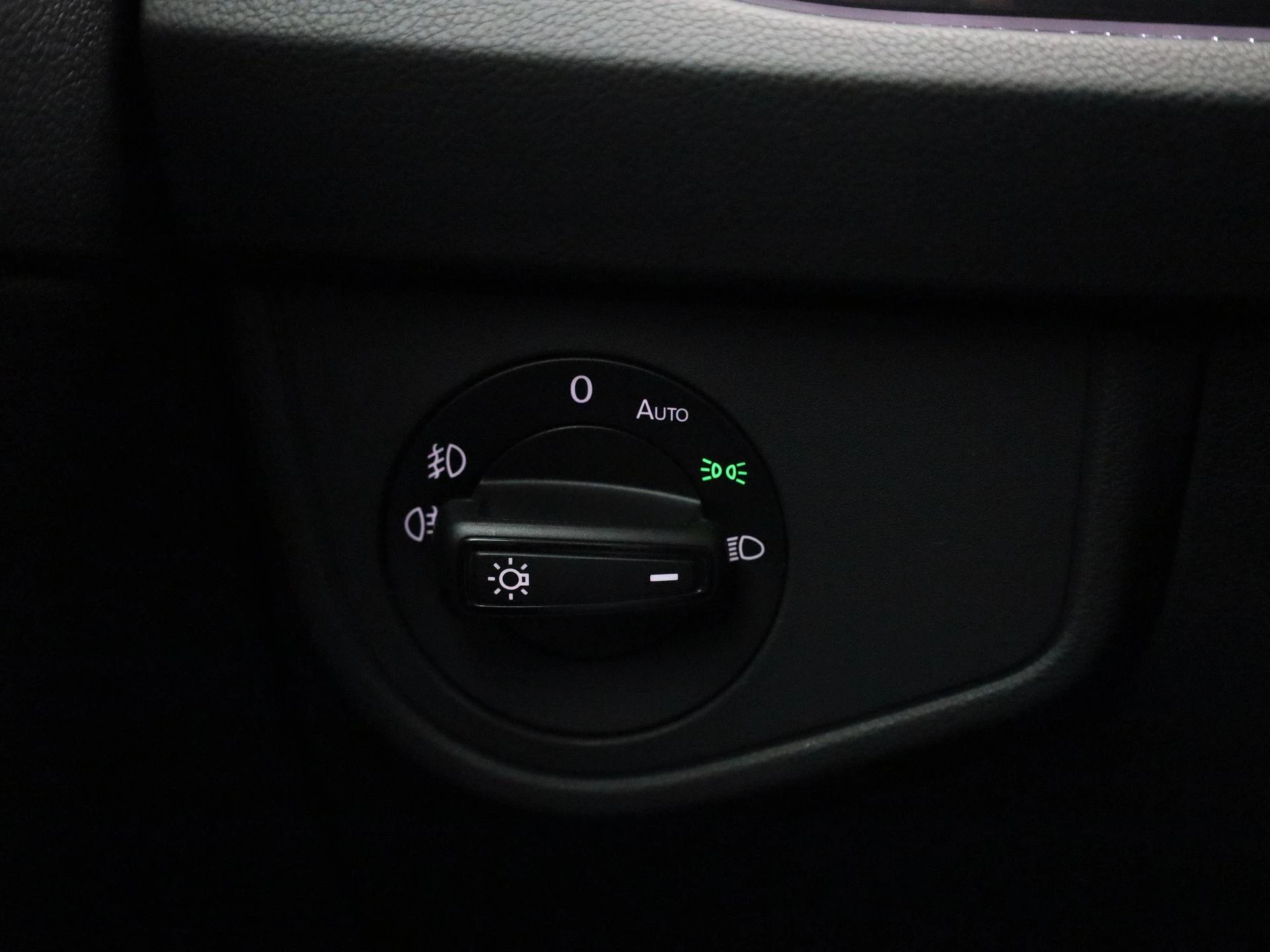 Volkswagen-Taigo-image-22
