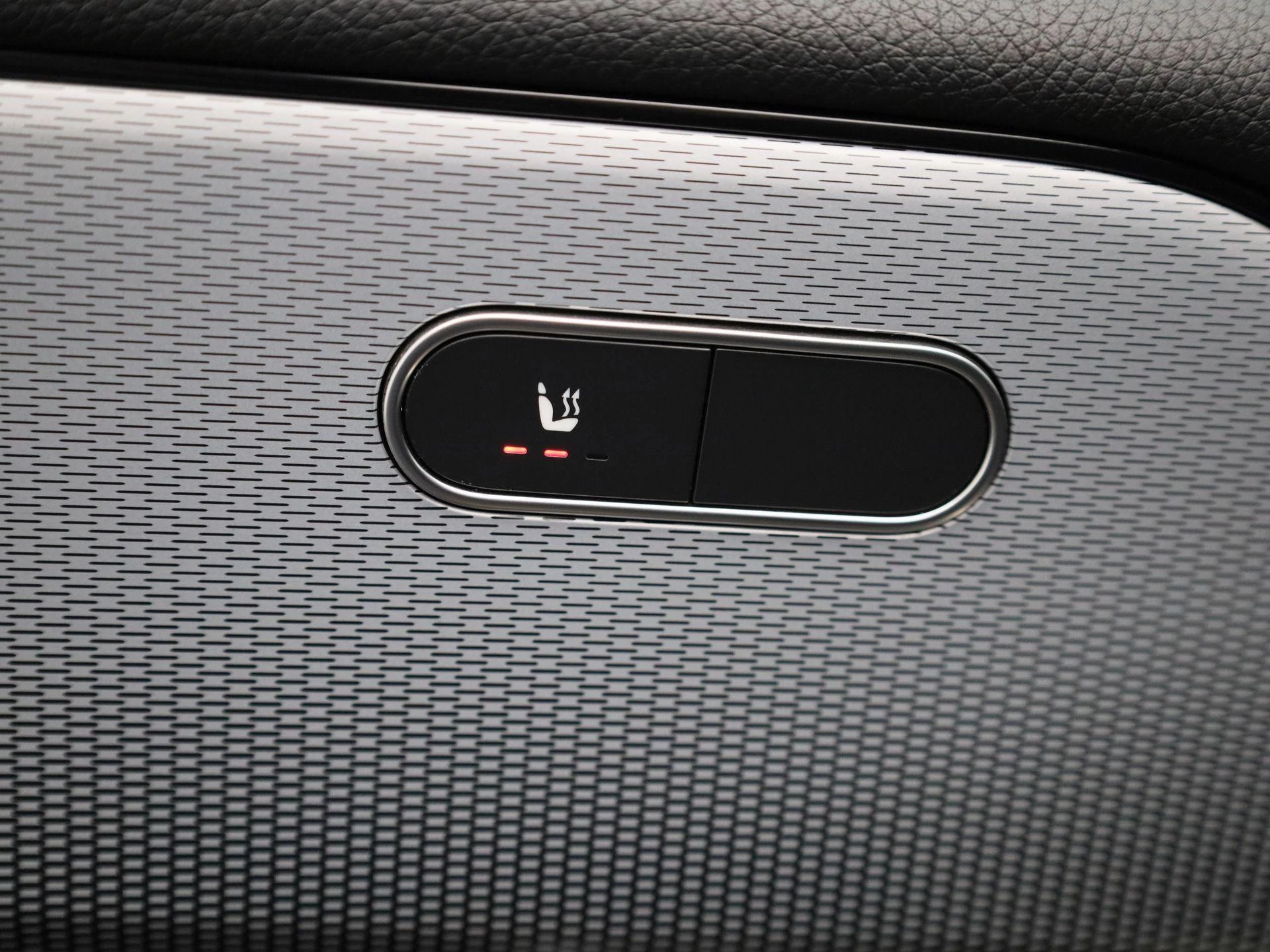 Mercedes-Benz-B-Klasse-image-28