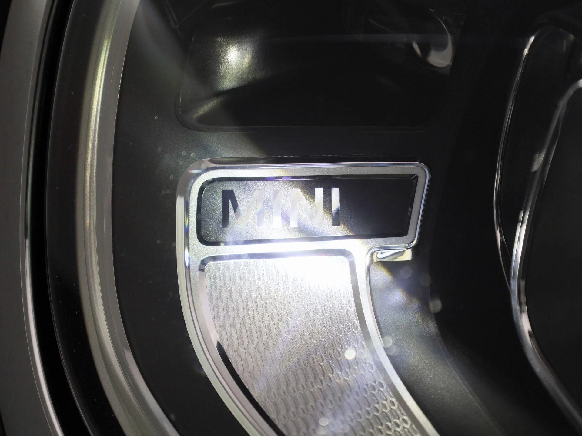 MINI-Countryman-image-14