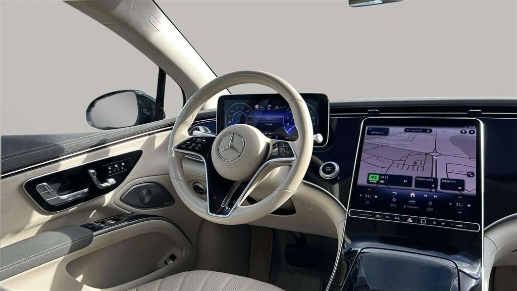 Mercedes-Benz-EQS-image-14