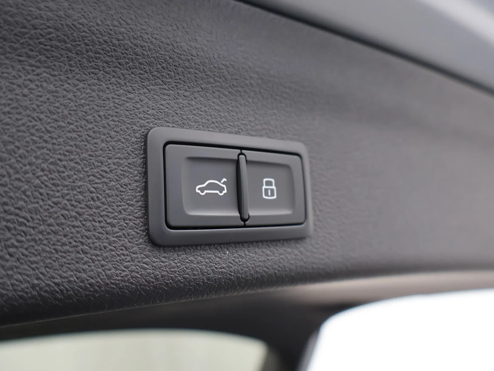 Audi-A6-image-13