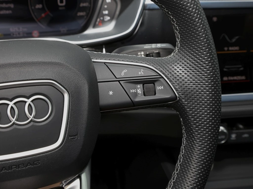 Audi-Q3-image-18