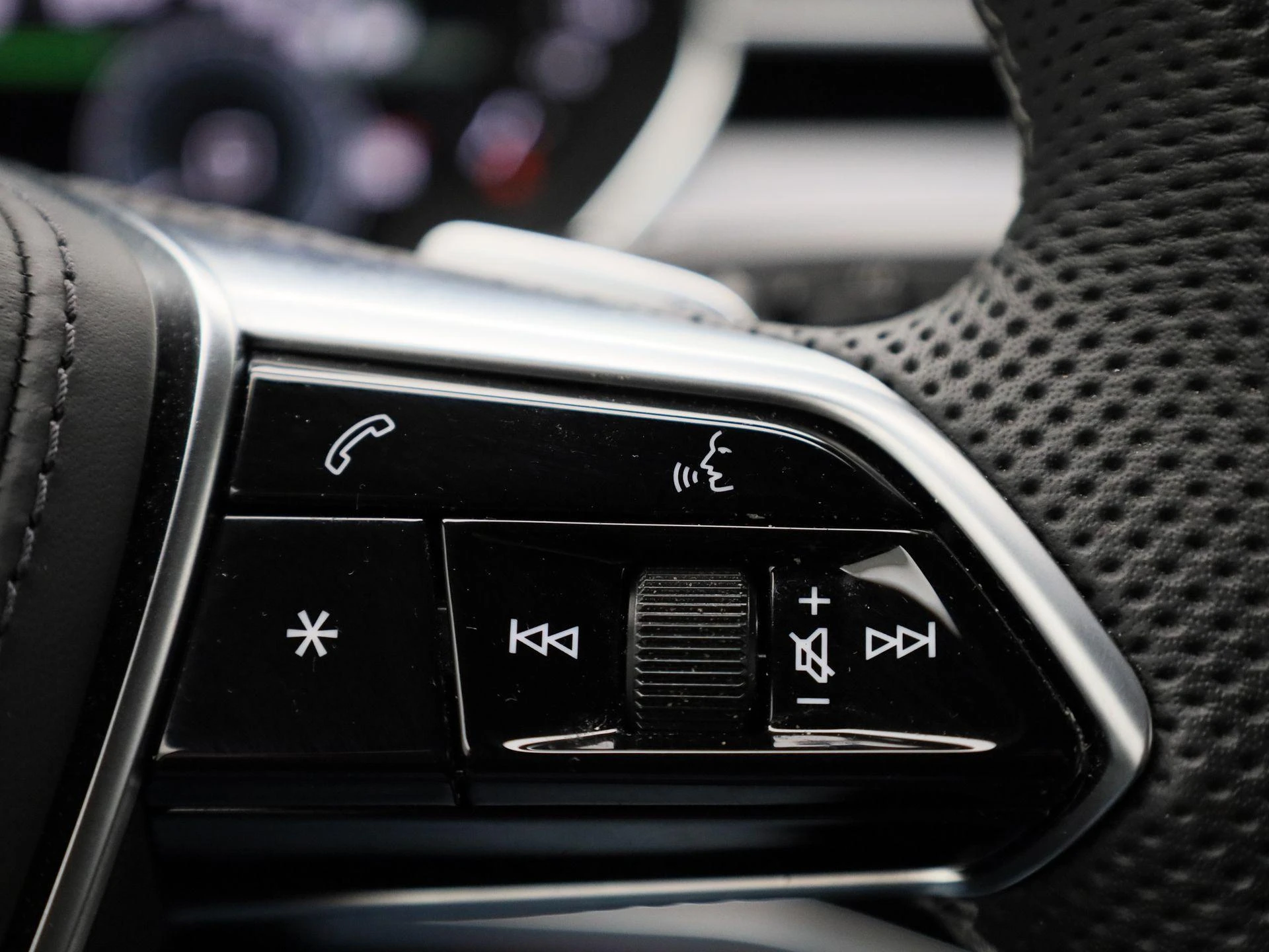 Audi-A8-image-31