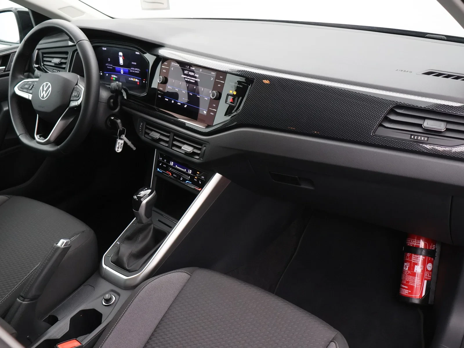 Volkswagen Polo Polo Life Business 1.0TSI 95PK *AUTOMAAT*CAMERA*VIRTUAL COCKPIT*CRUISE*PDC*APP-CONNECT*...*