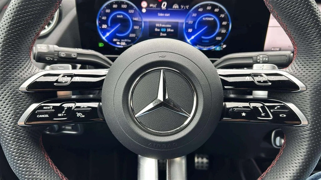 Mercedes-Benz-EQA-image-13