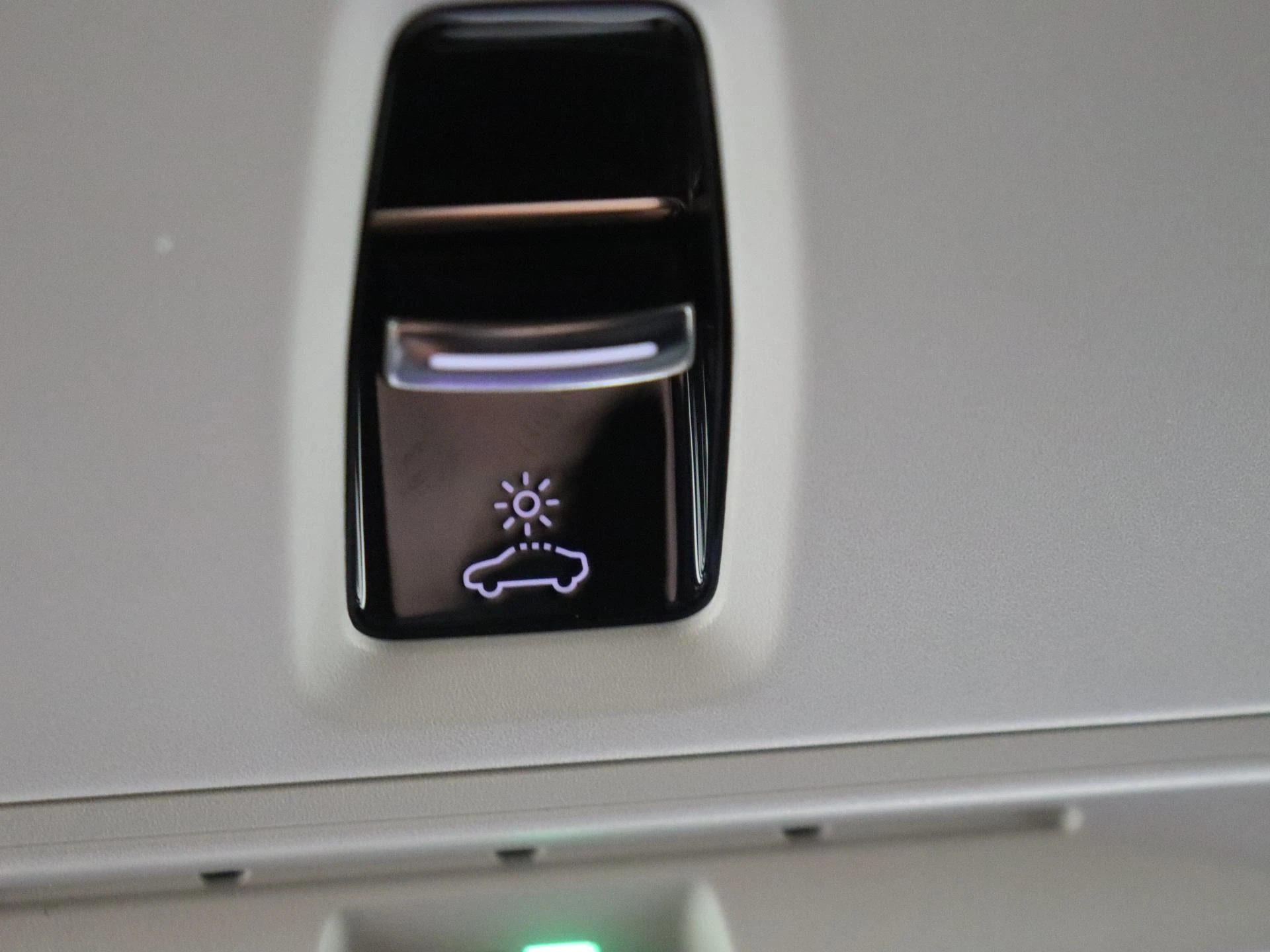 Nissan-Leaf-image-23