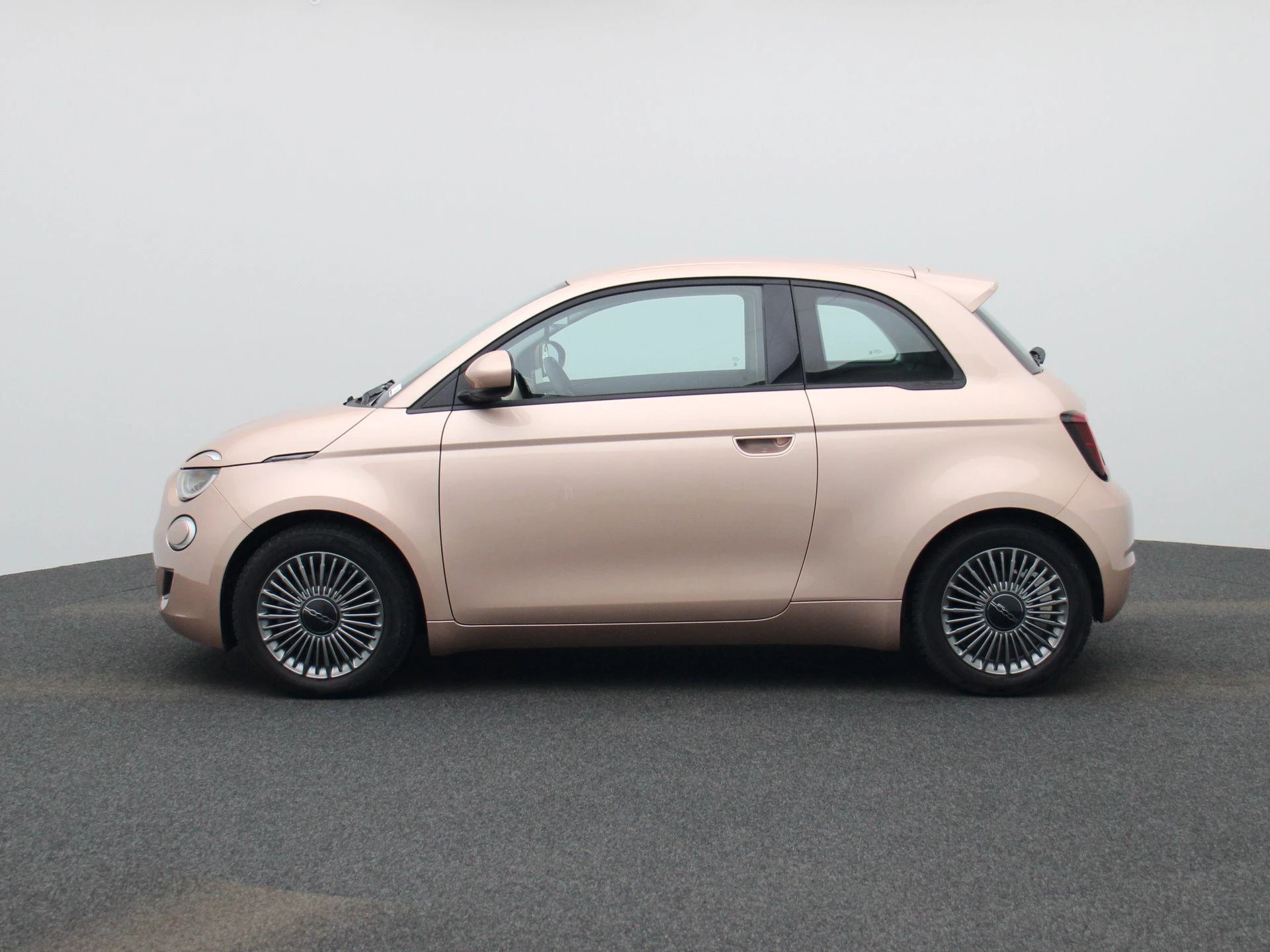 Fiat-500-image-3