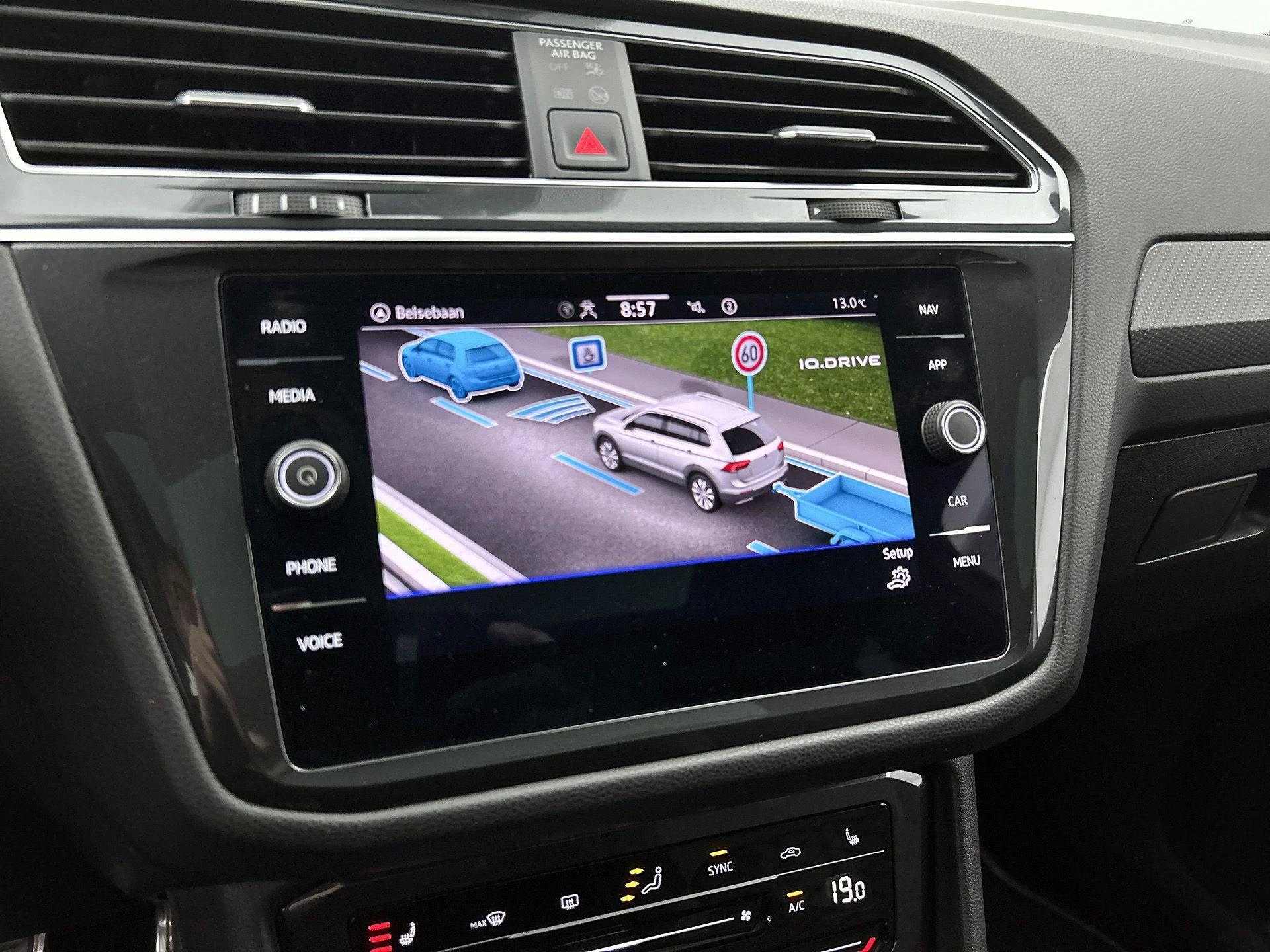Volkswagen-Tiguan Allspace-image-9