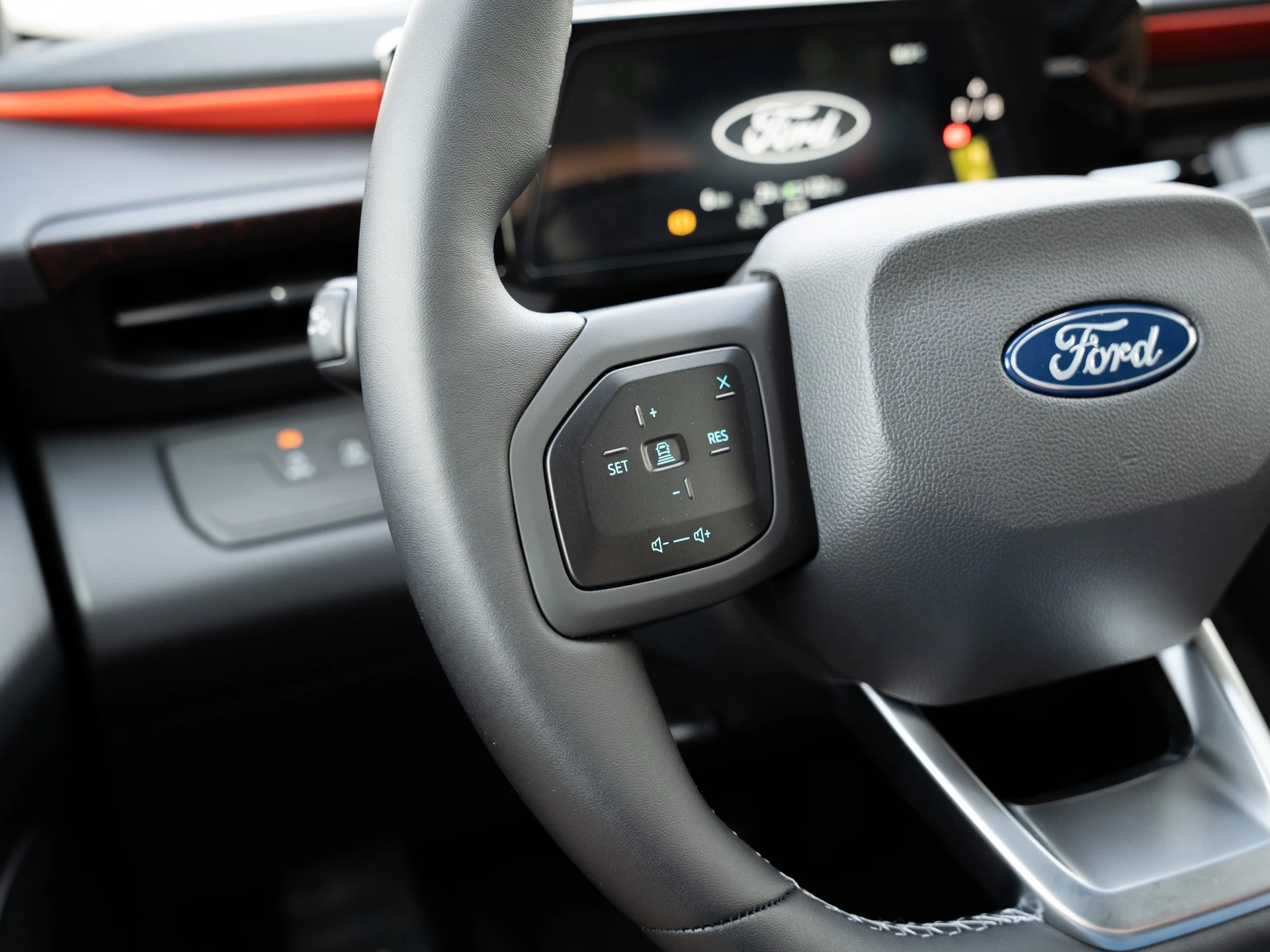 Ford-Explorer-image-15
