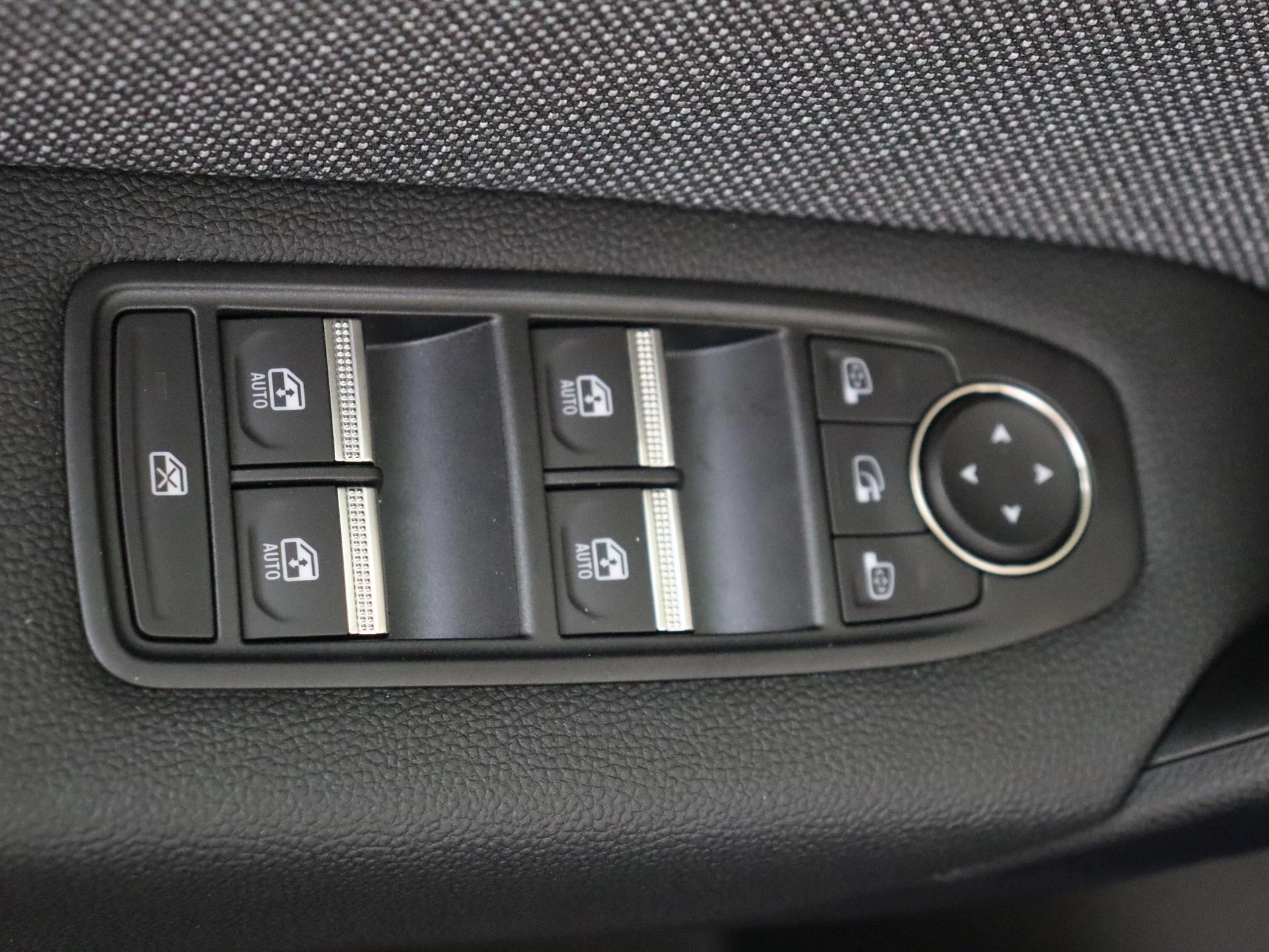 Renault-Symbioz-image-24