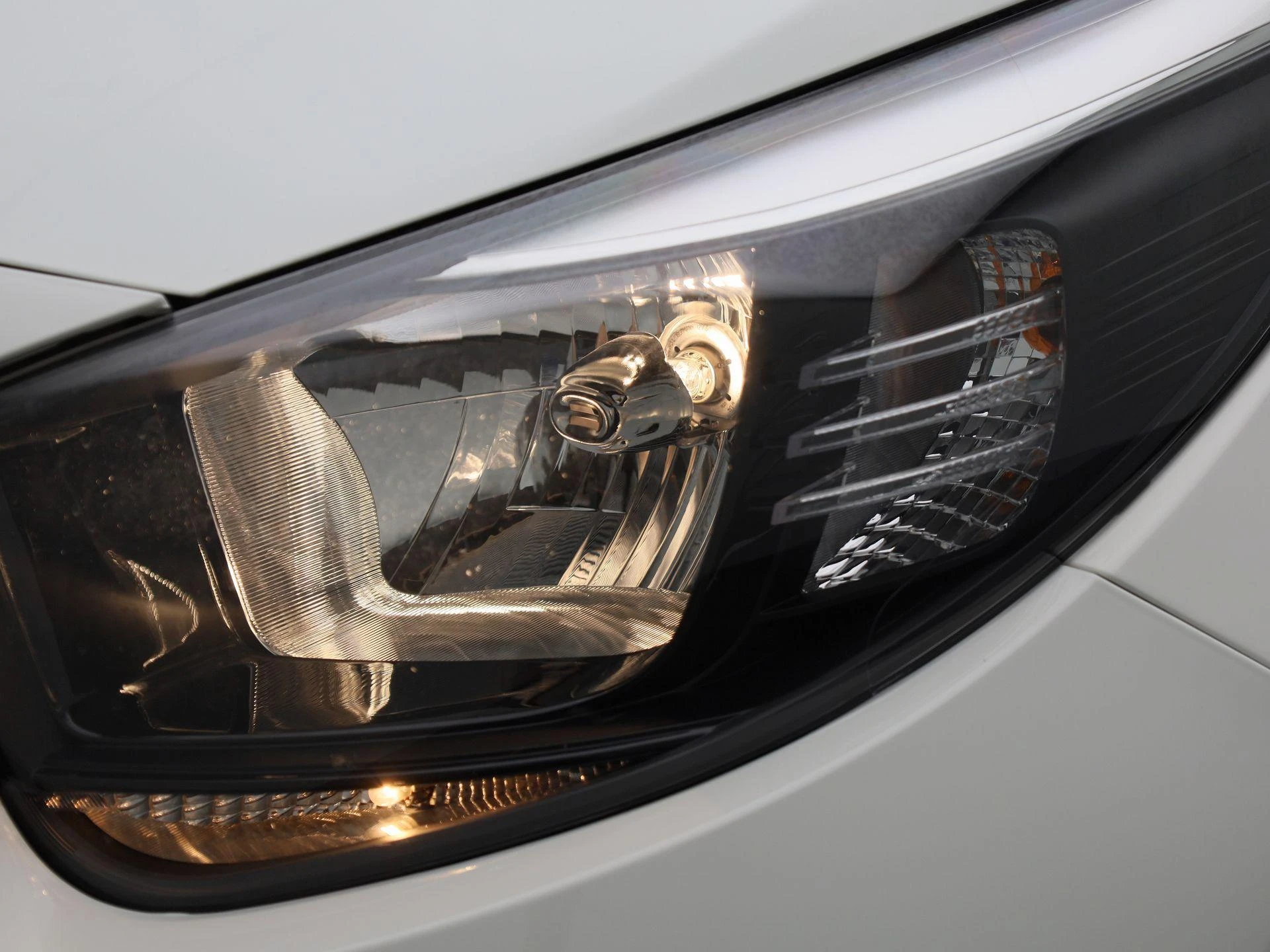 Kia-Picanto-image-12