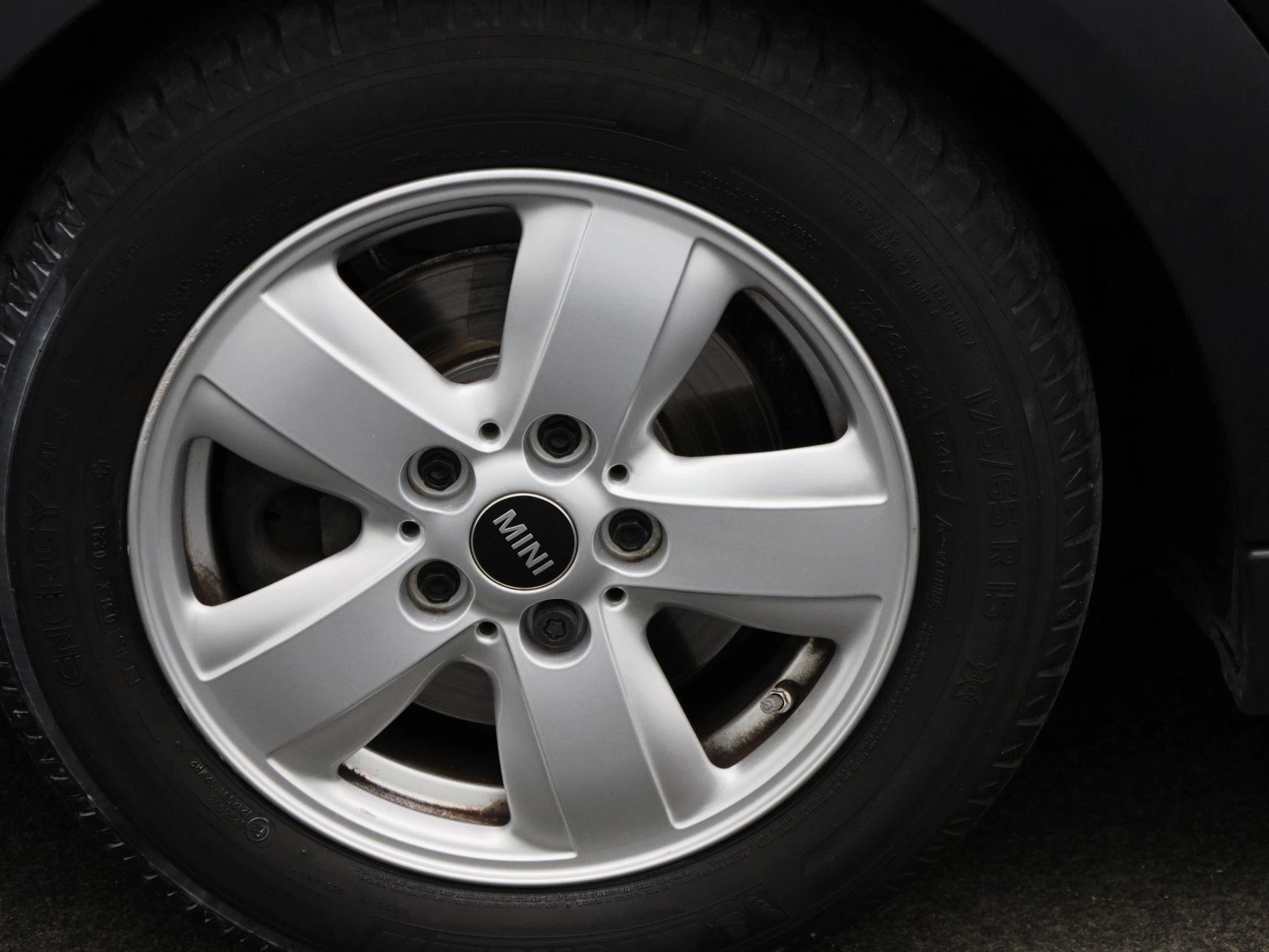 MINI-Cooper-image-11