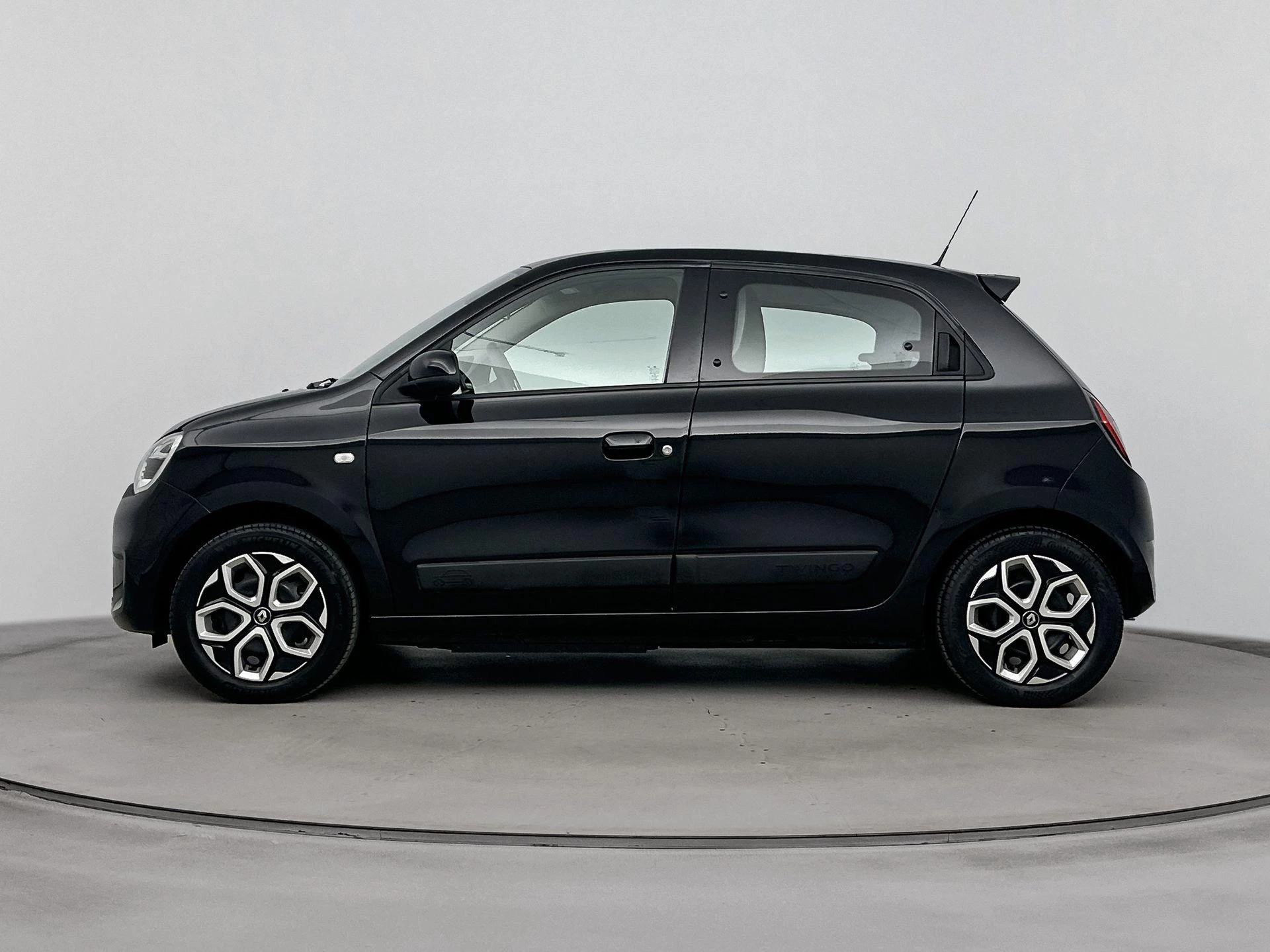 Renault-Twingo-image-1