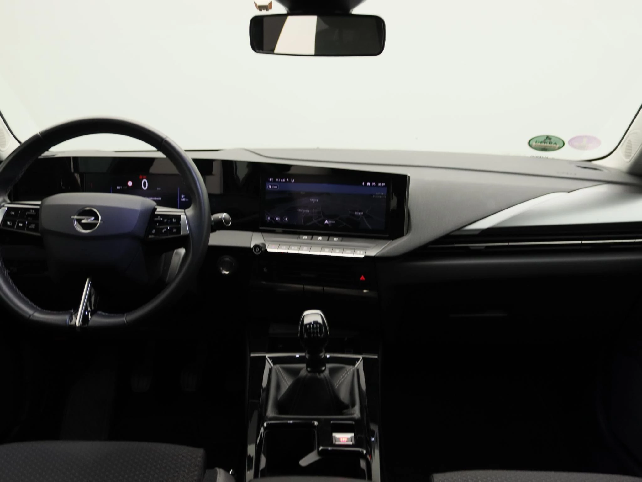 Opel-Astra-image-6