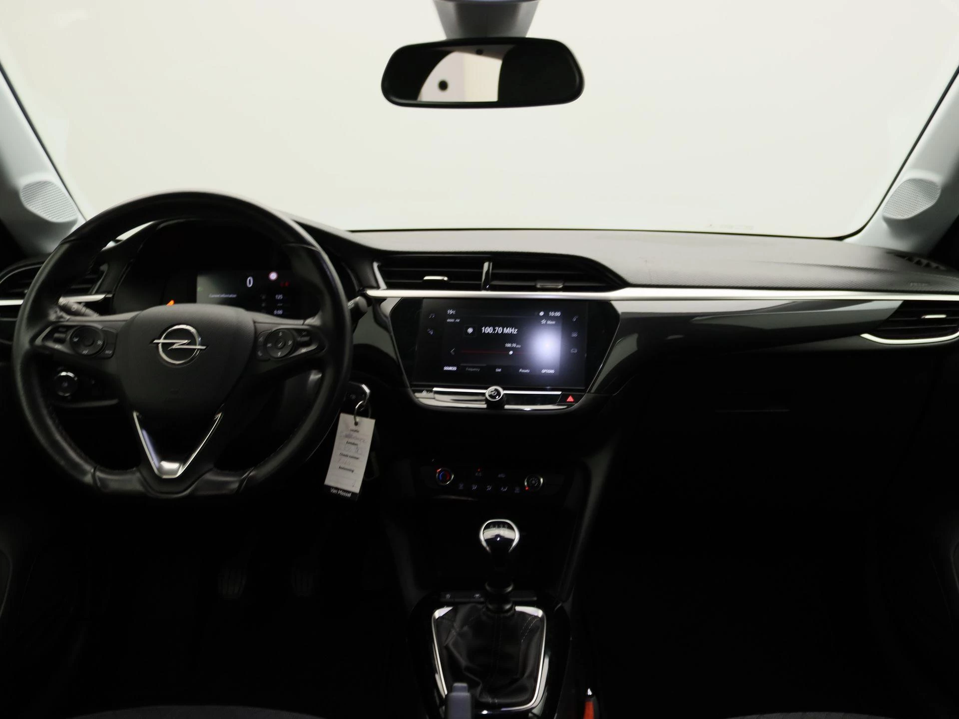 Opel-Corsa-image-6