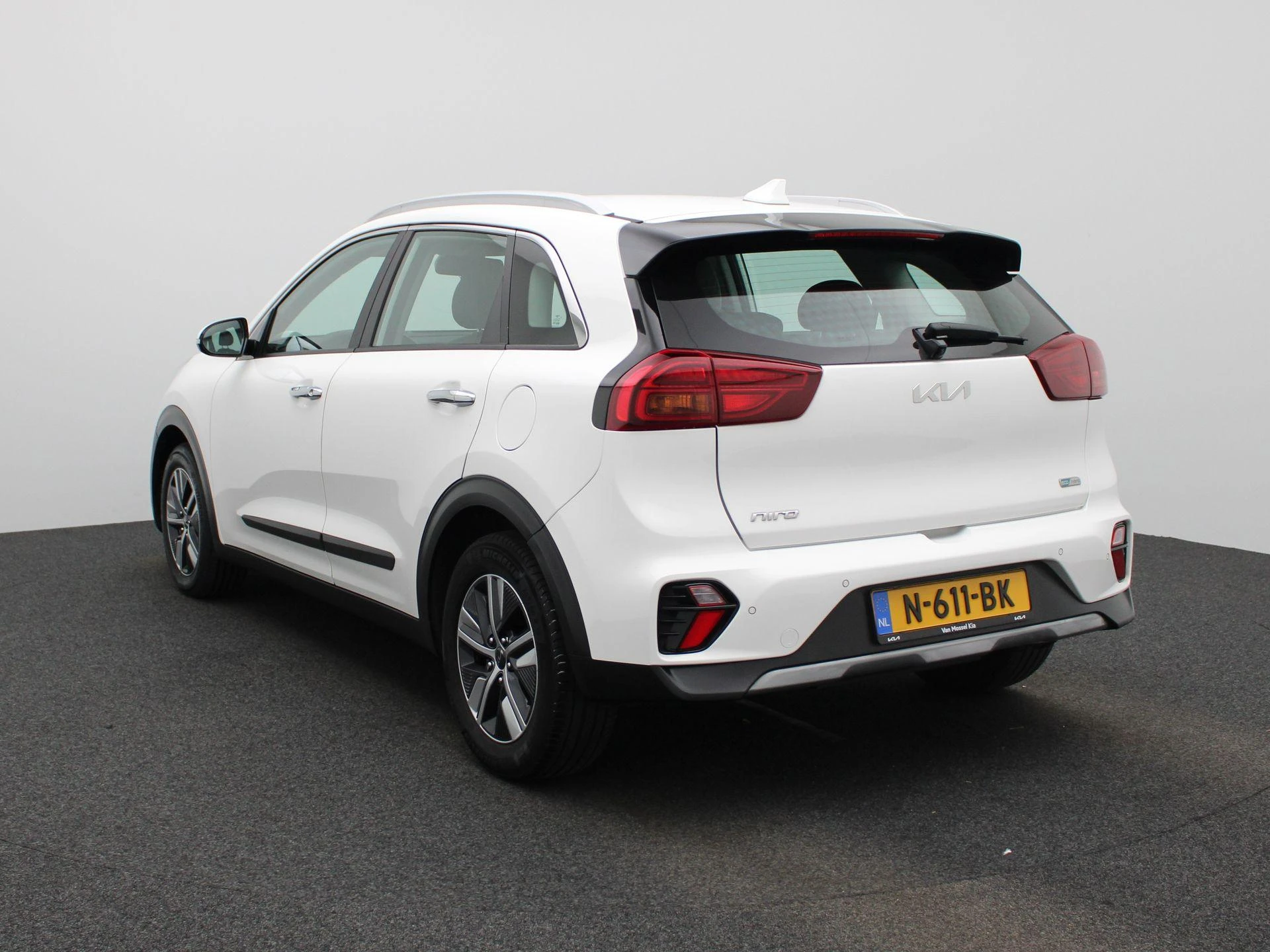 Kia-Niro-image-1