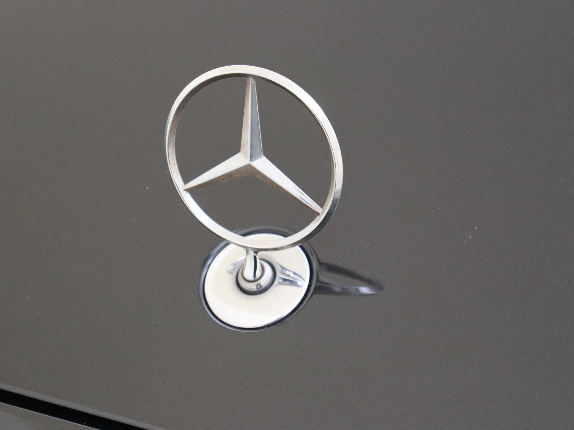 Mercedes-Benz-S-Klasse-image-29