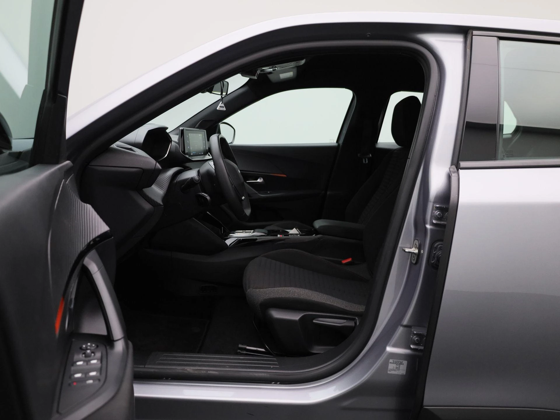 Peugeot e-2008 e-2008 Active Pack
