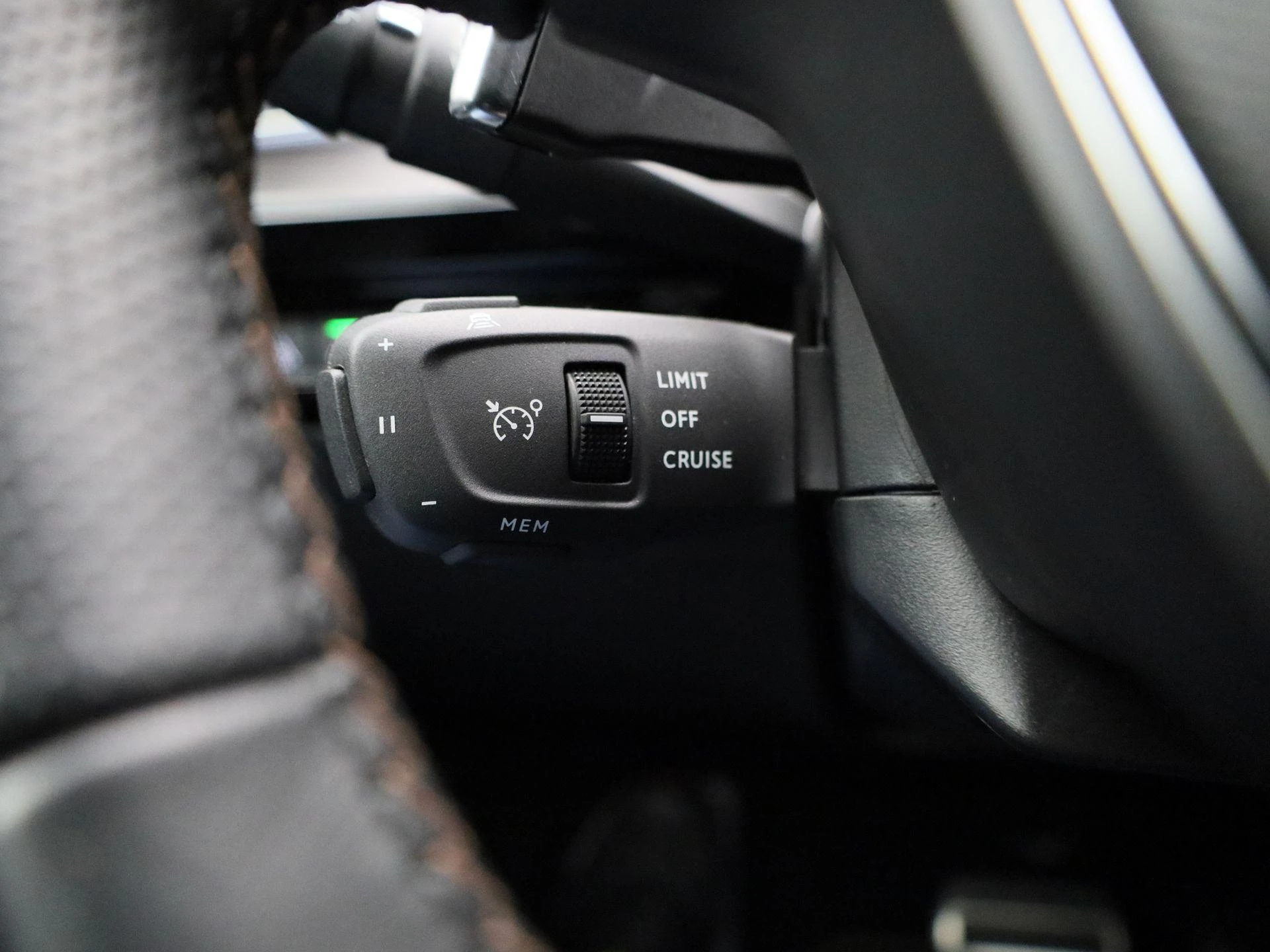 Peugeot-508-image-30