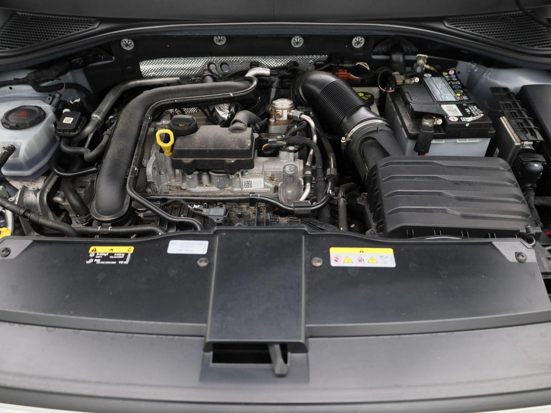 Volkswagen-T-Roc-image-31