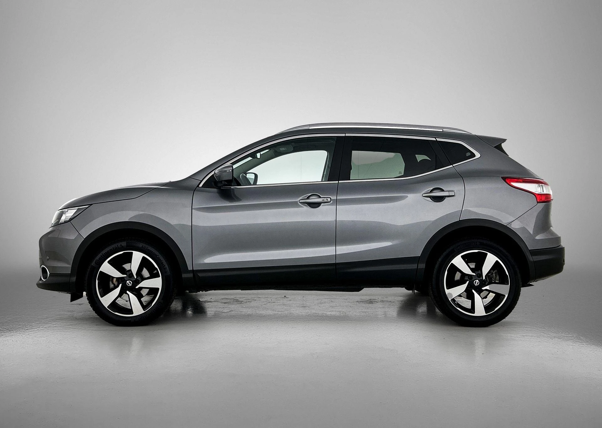 Nissan-QASHQAI-image-1