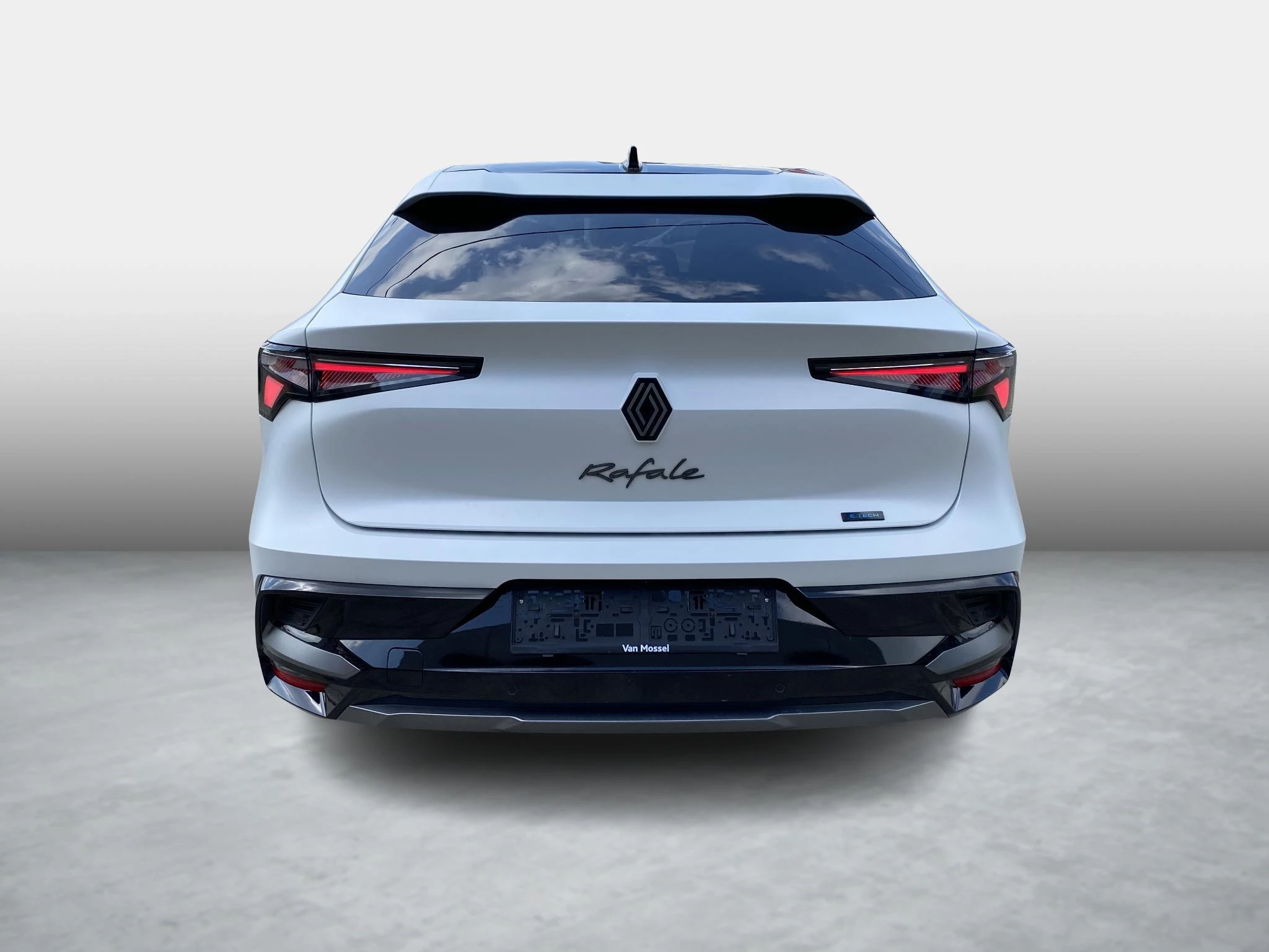 Renault Rafale hyper hybrid E-Tech 4x4 Esprit Alpine