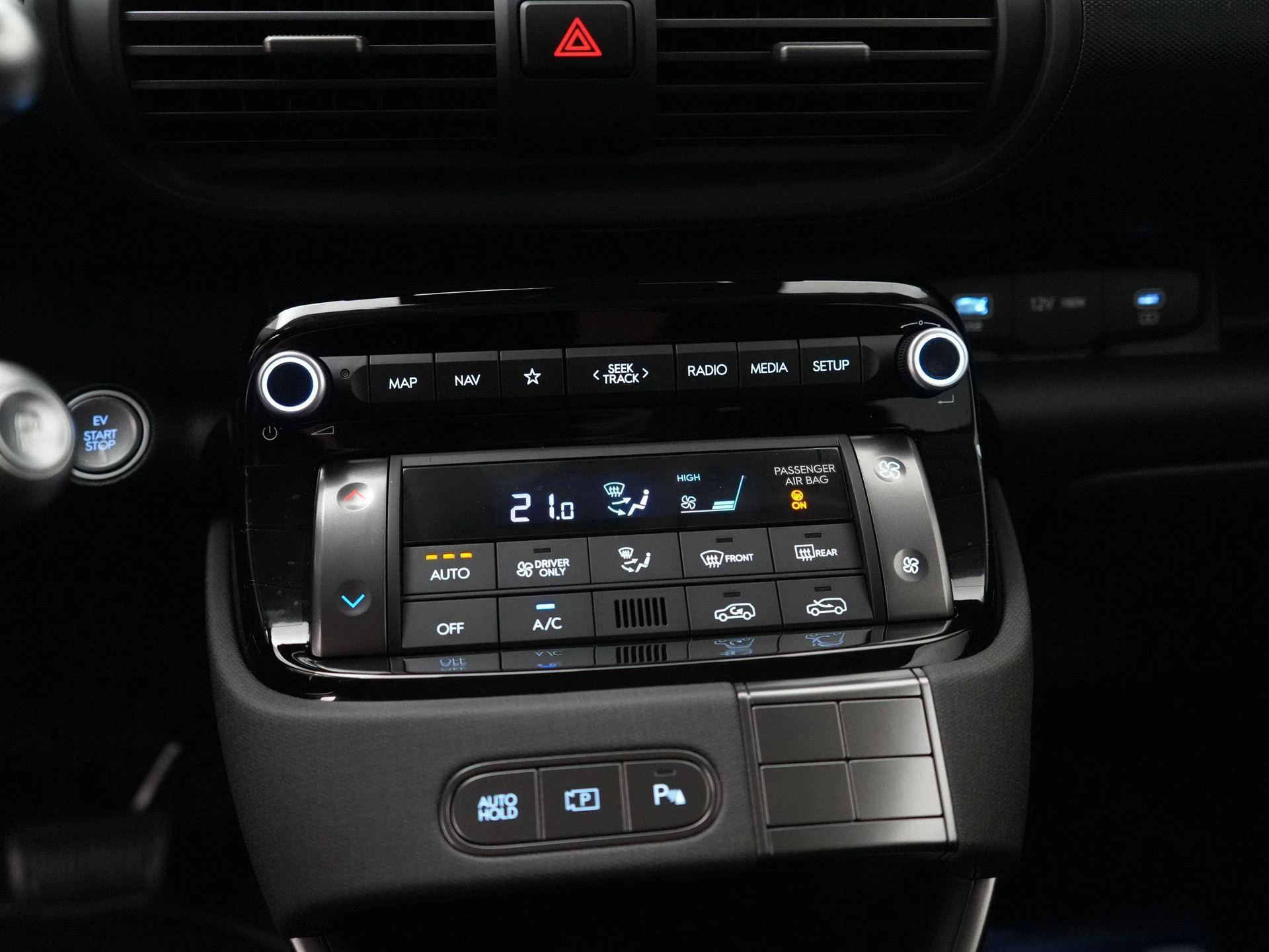 Hyundai-Inster-image-19