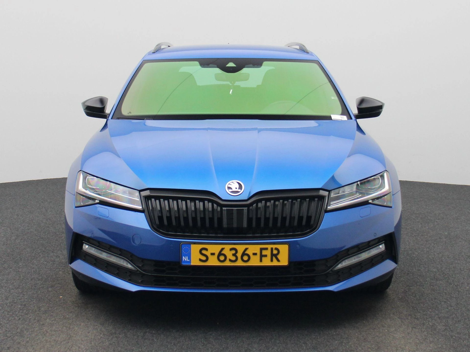 Škoda-Superb-image-2