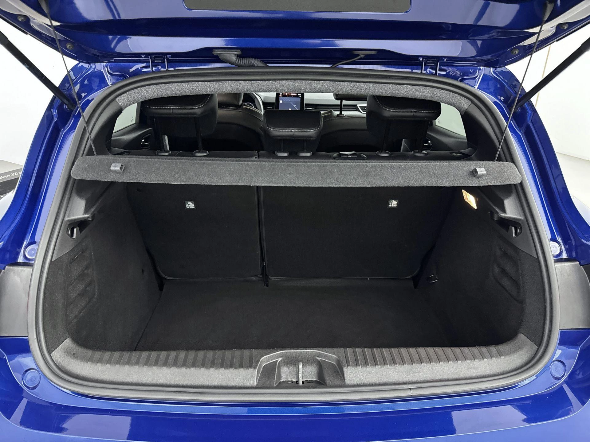 Renault-Clio-image-12