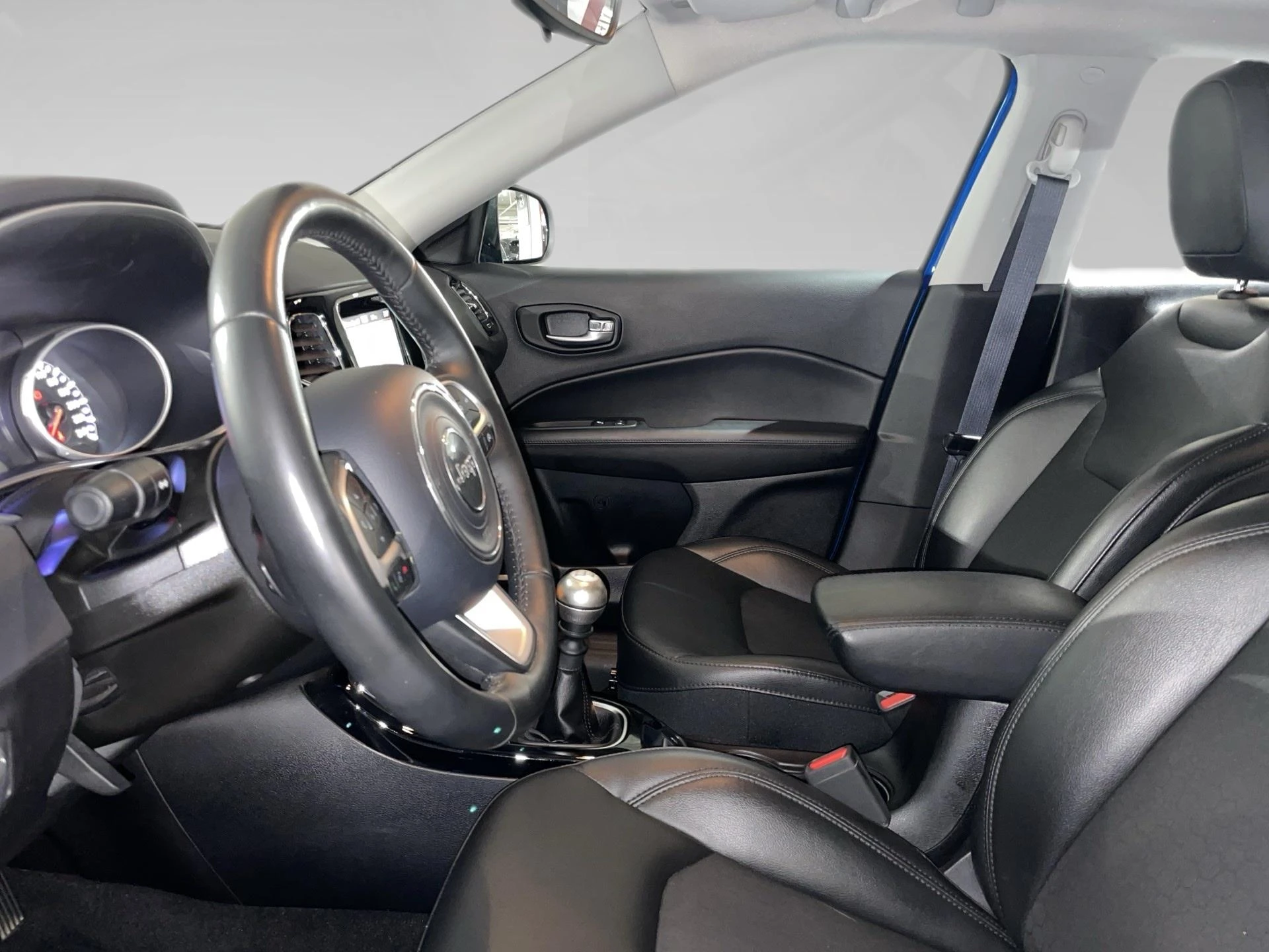 Jeep-Compass-image-3