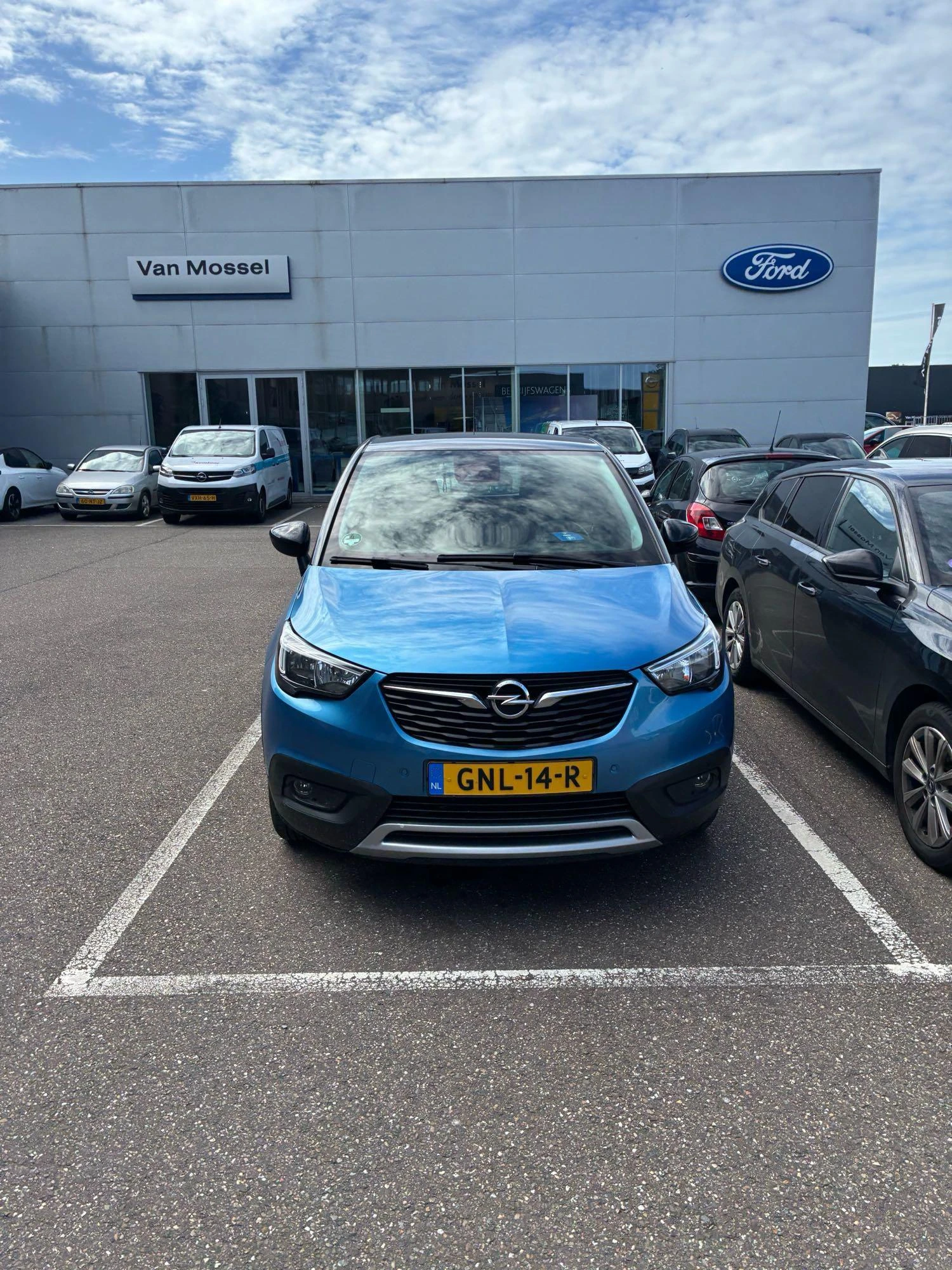 Opel-Crossland X-image-1